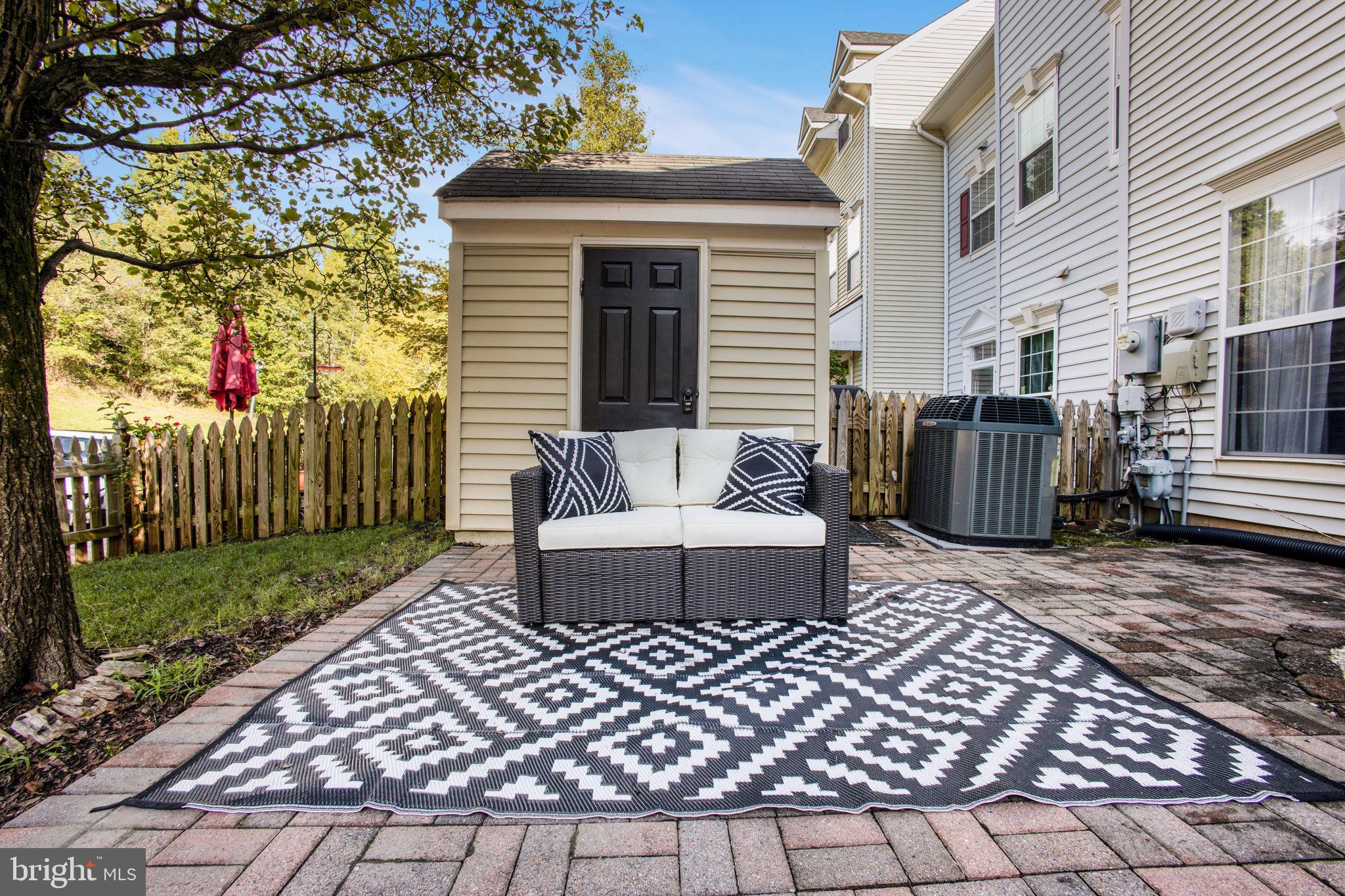 PINEY ORCHARD - Residential