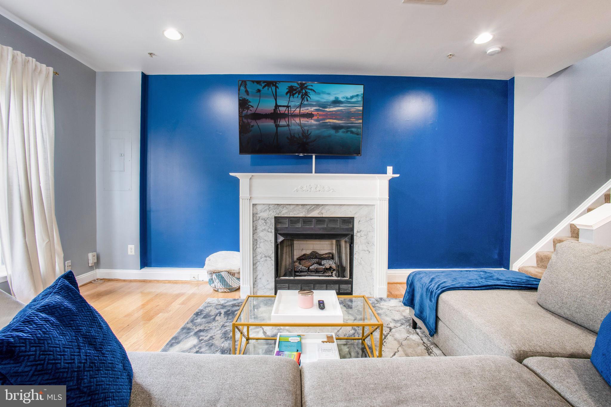 PINEY ORCHARD - Residential