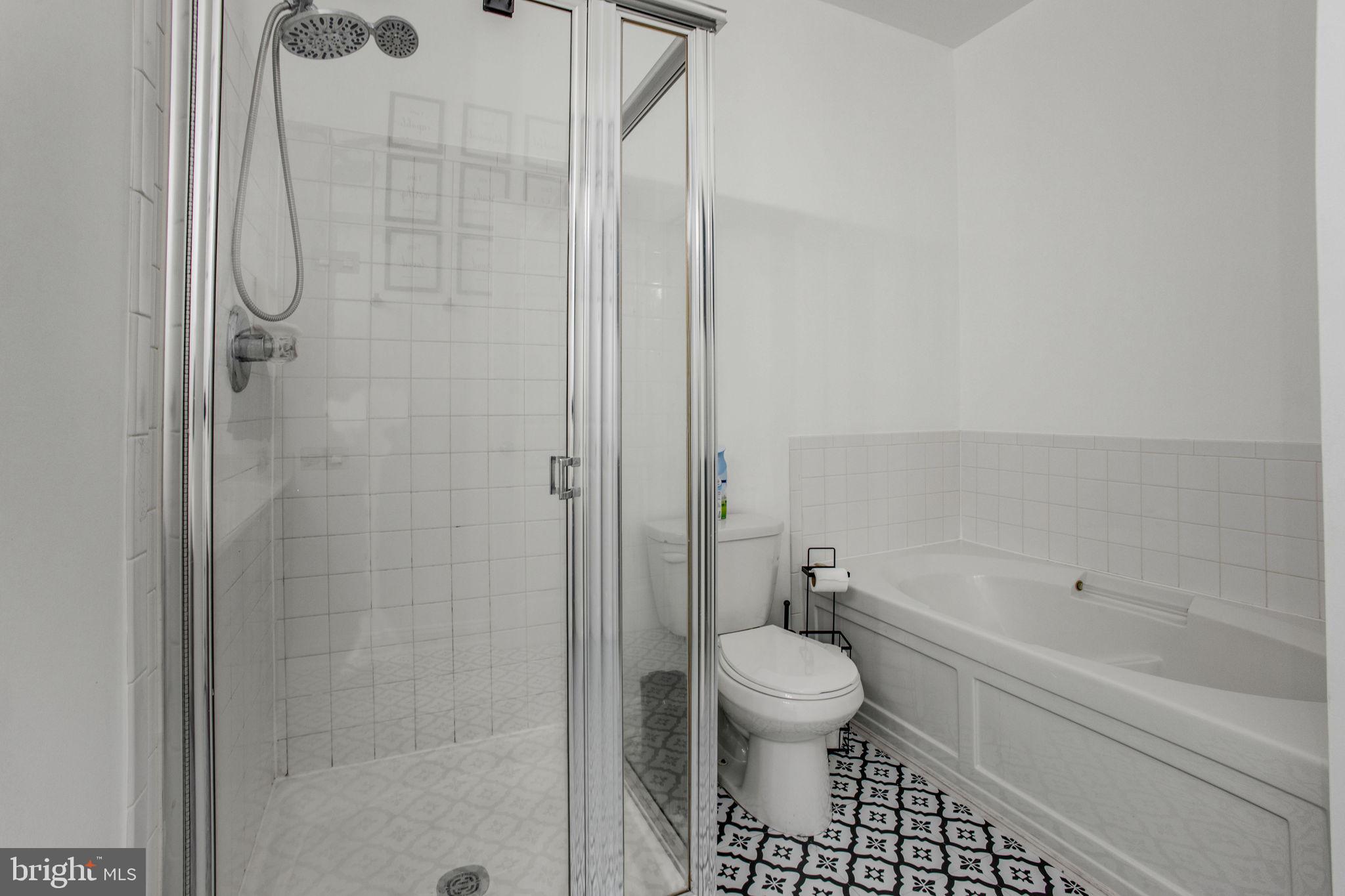 PINEY ORCHARD - Residential