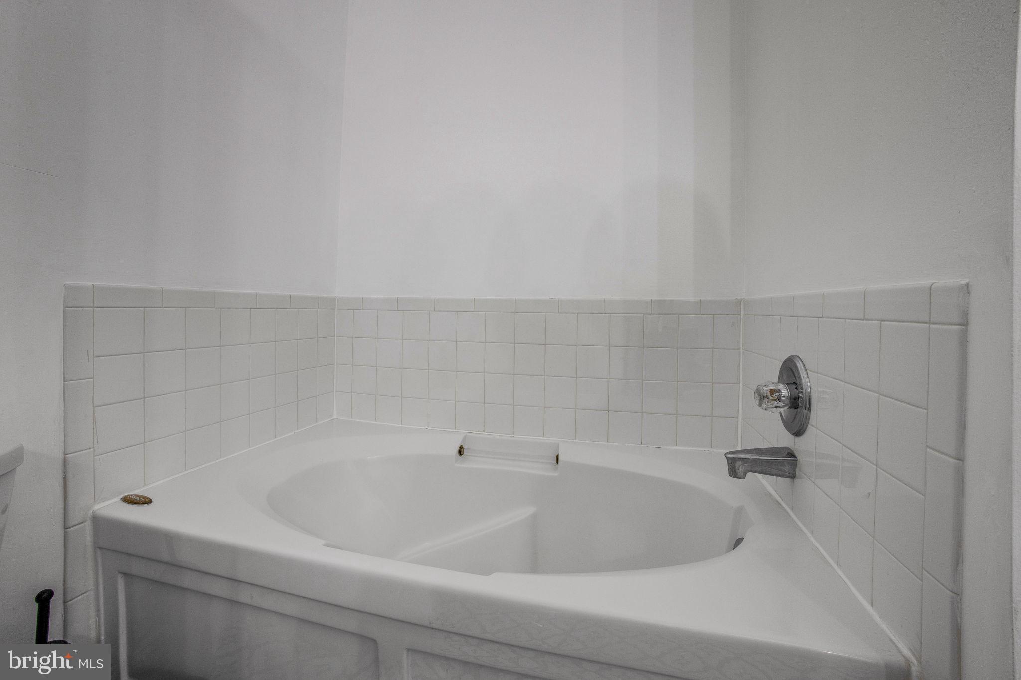 PINEY ORCHARD - Residential