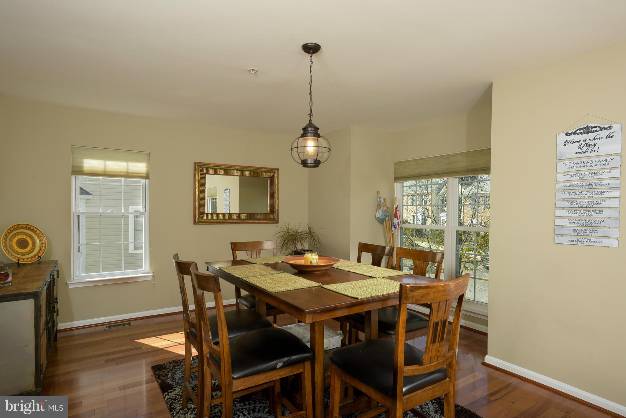 FALCON CREST - Residential