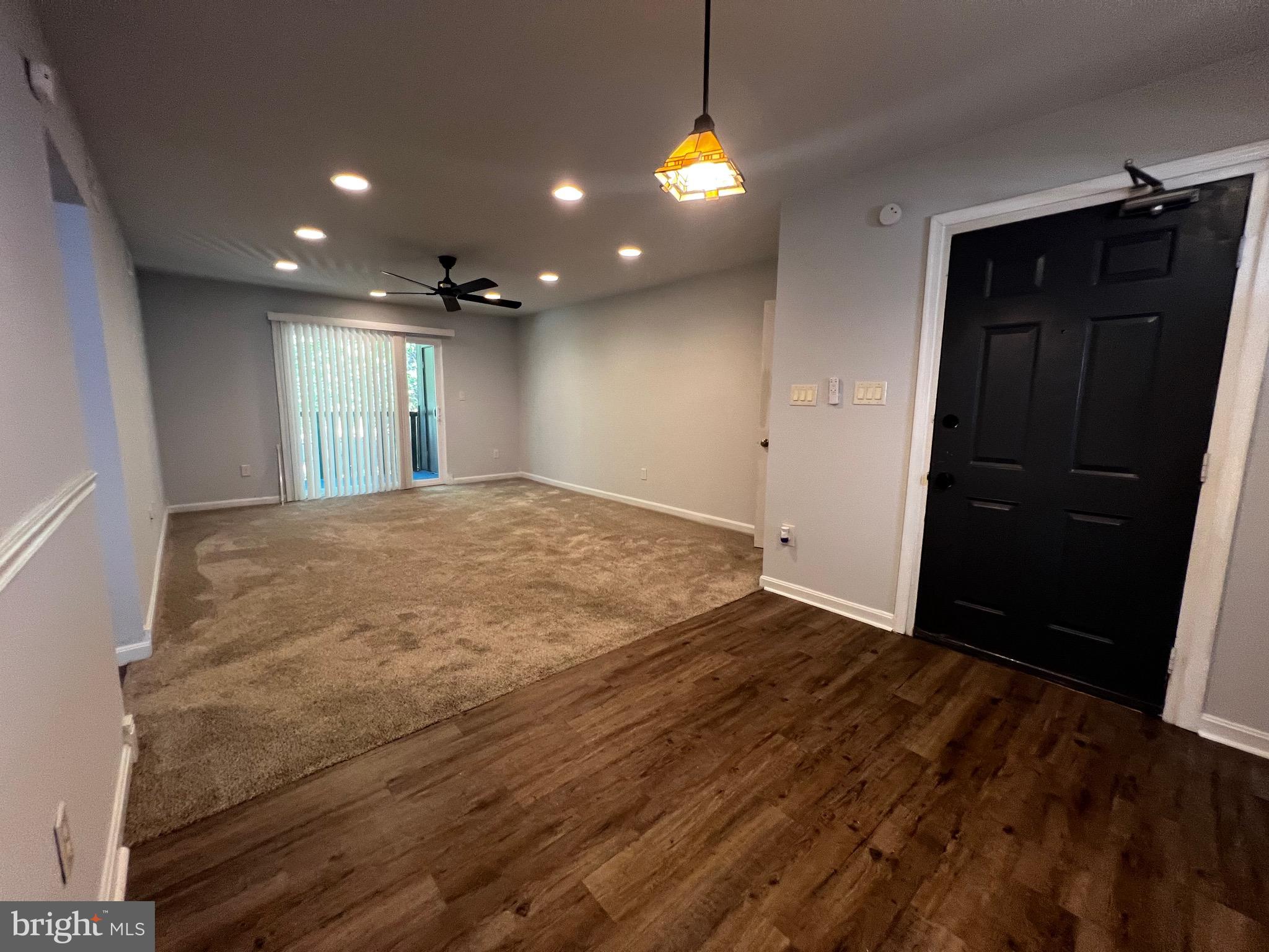 GLOUCESTER CONDOMINIUMS - Residential