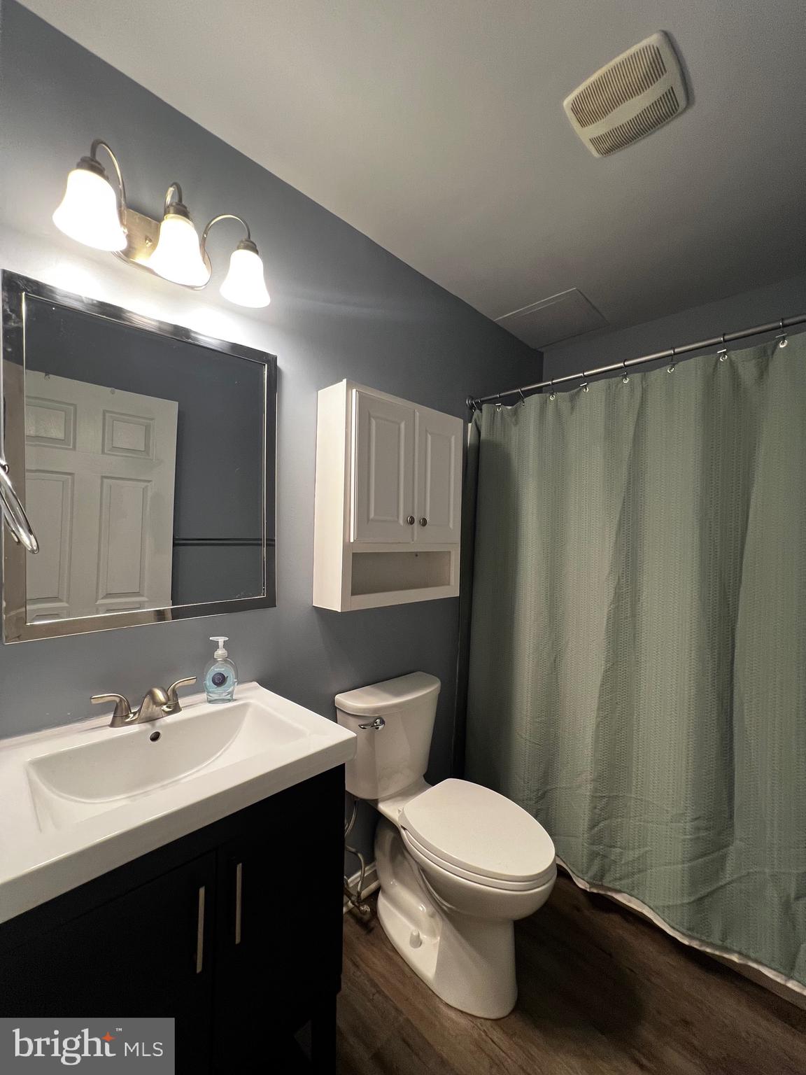GLOUCESTER CONDOMINIUMS - Residential