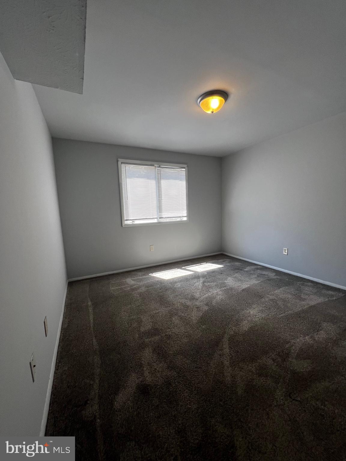GLOUCESTER CONDOMINIUMS - Residential