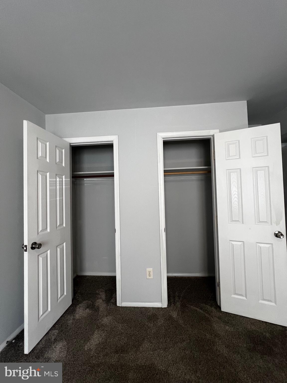 GLOUCESTER CONDOMINIUMS - Residential