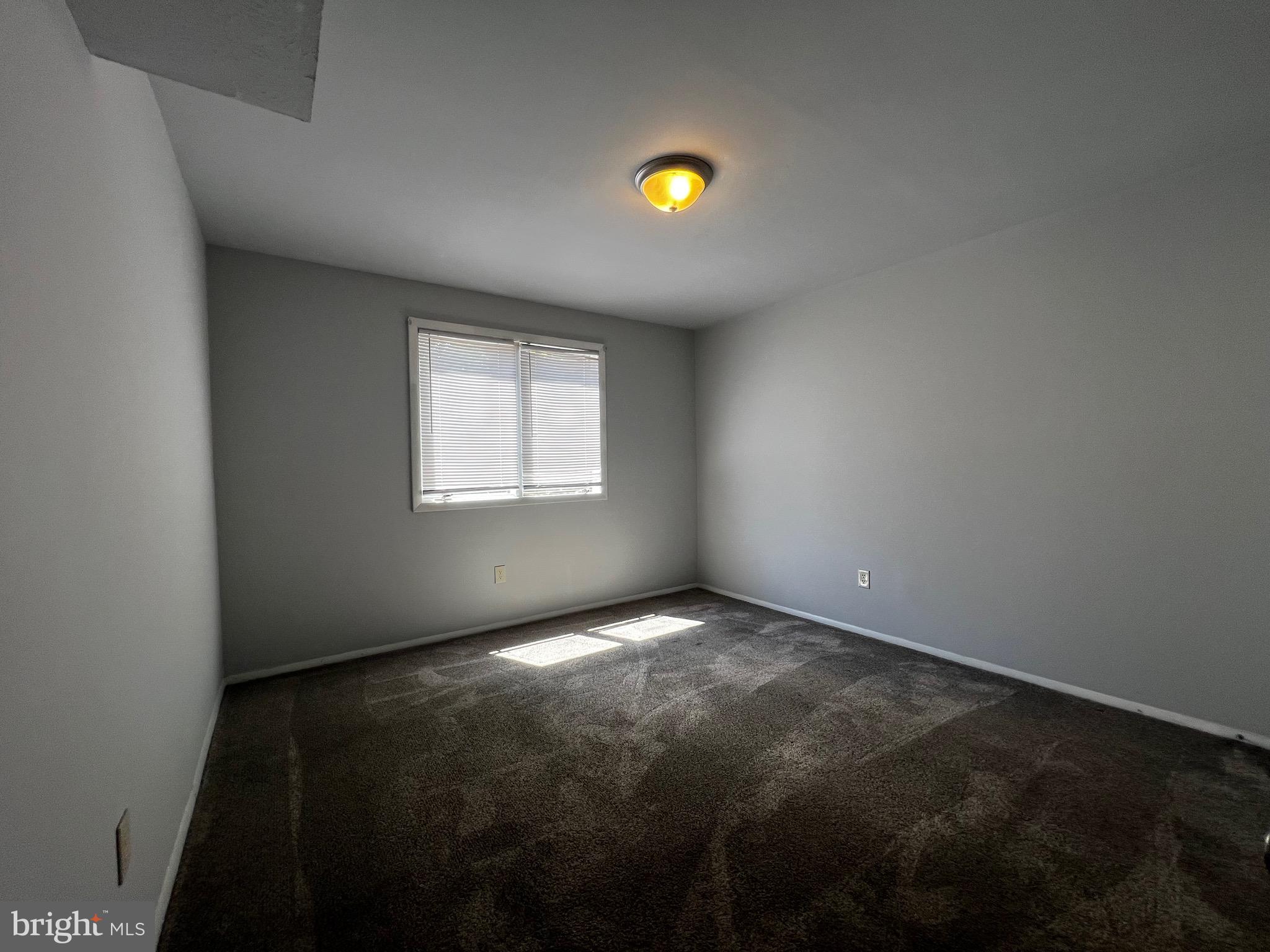 GLOUCESTER CONDOMINIUMS - Residential