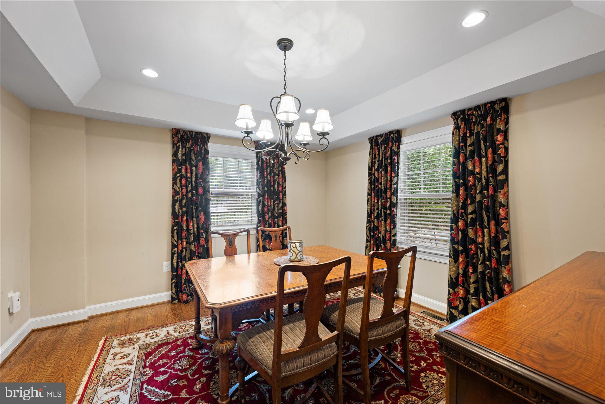 ALEXANDRIA - Residential