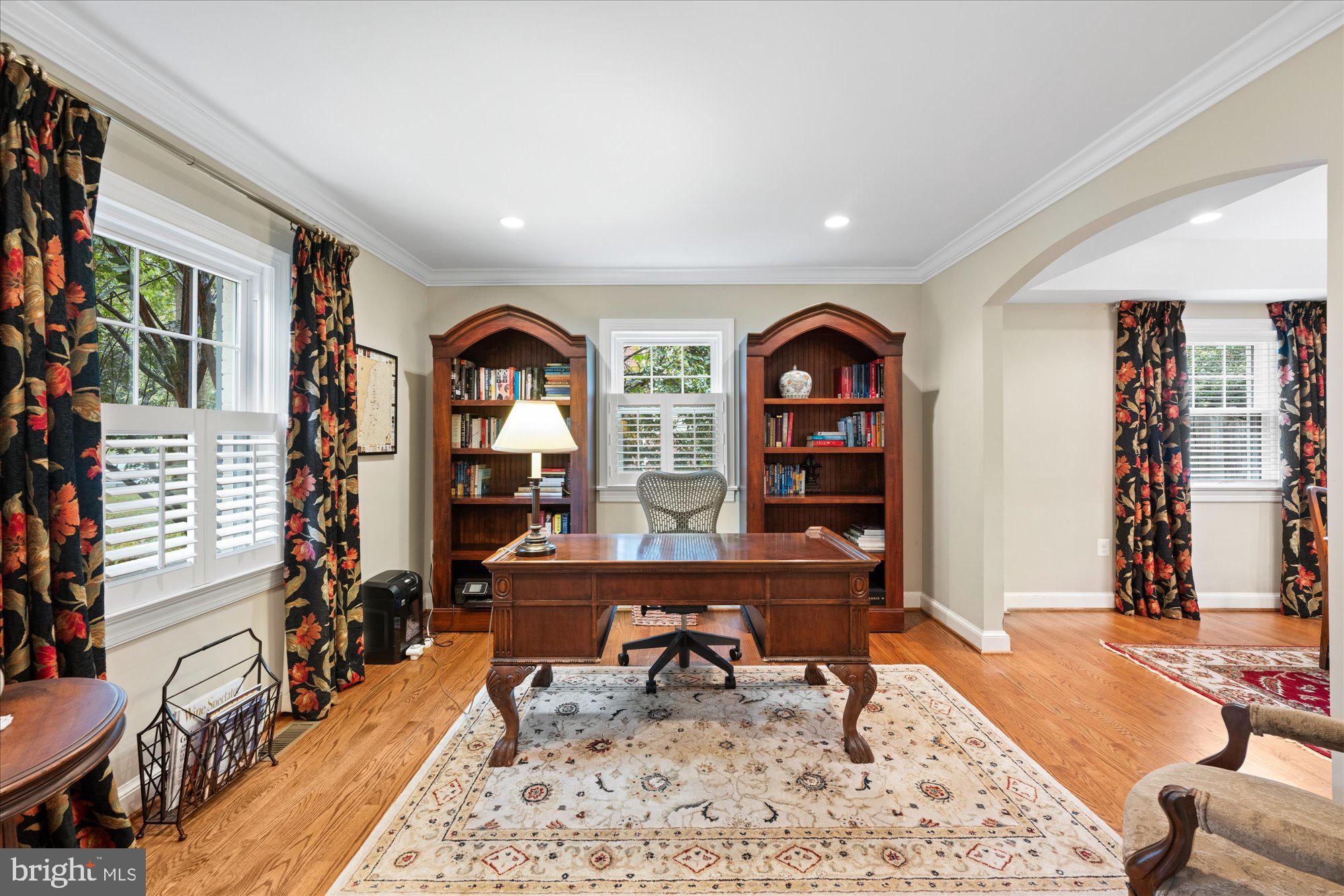 ALEXANDRIA - Residential