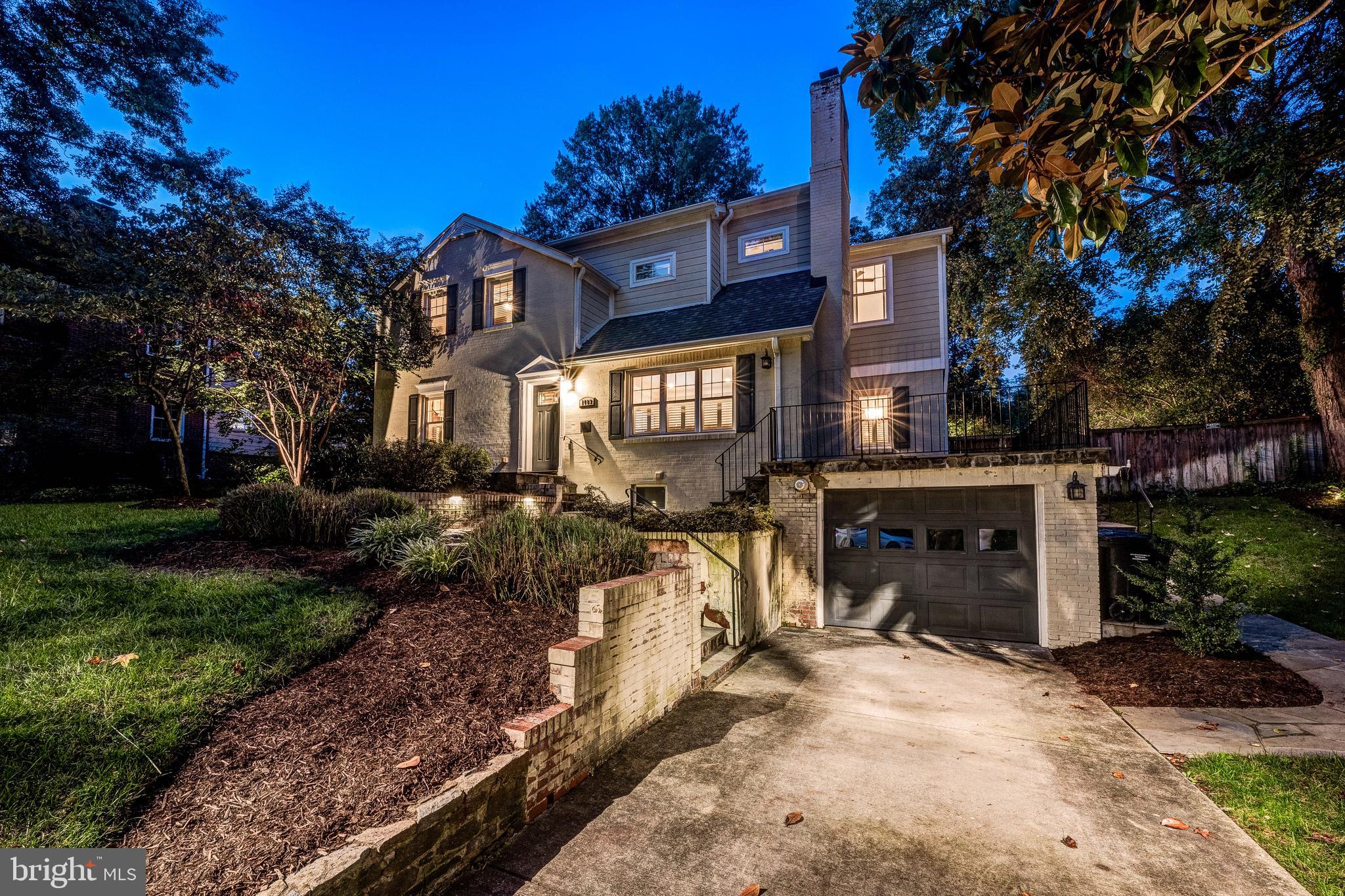 ALEXANDRIA - Residential