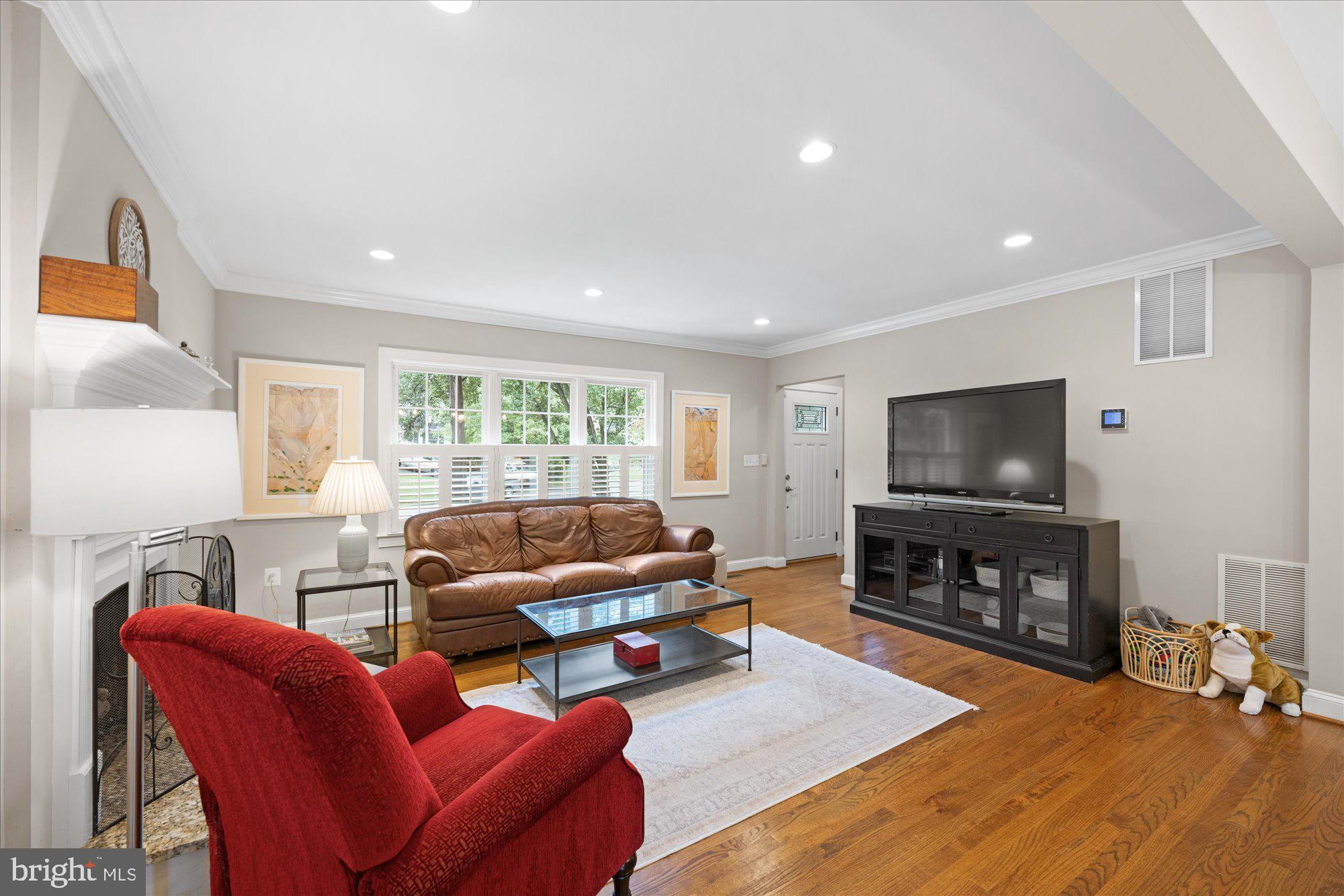 ALEXANDRIA - Residential