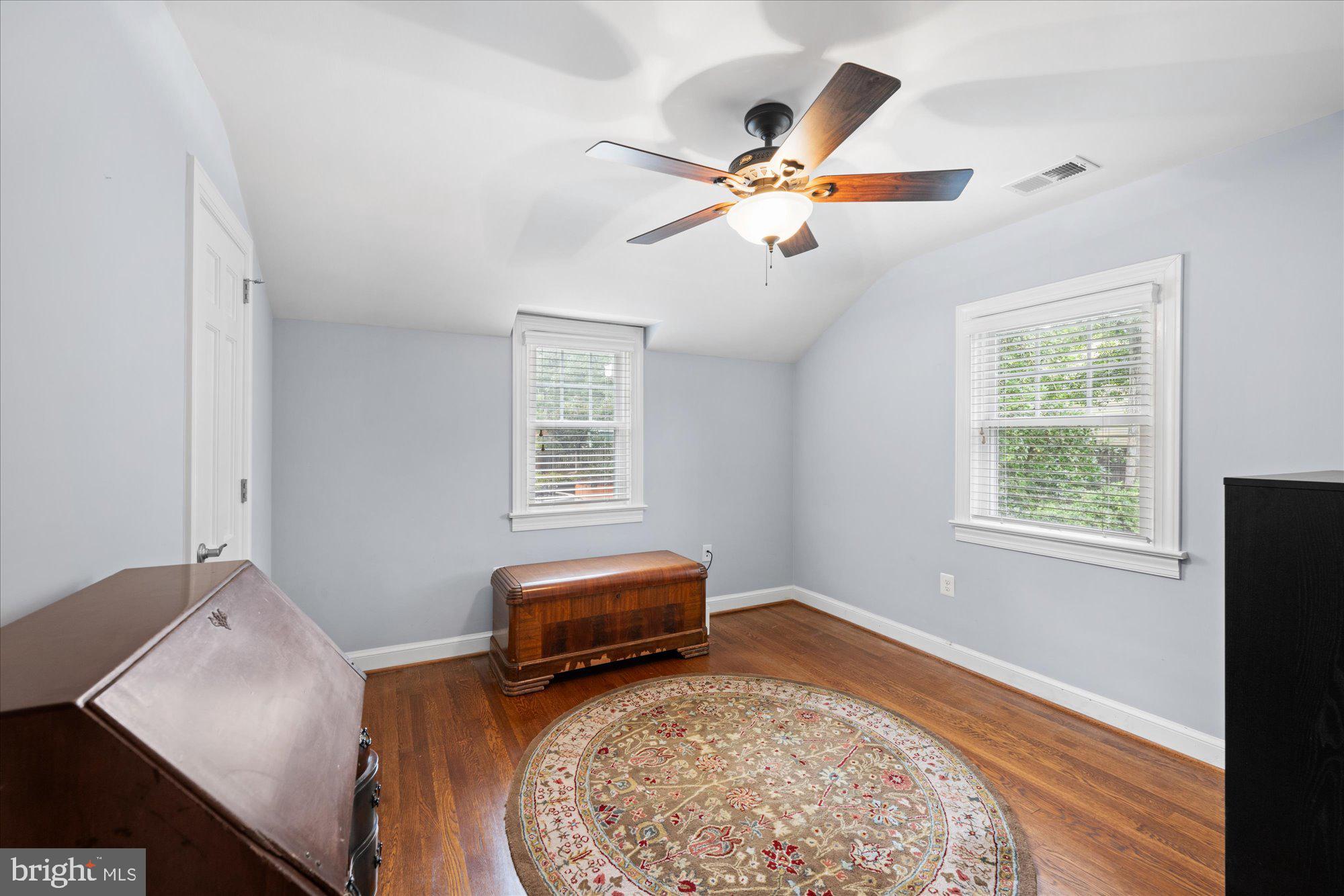 ALEXANDRIA - Residential