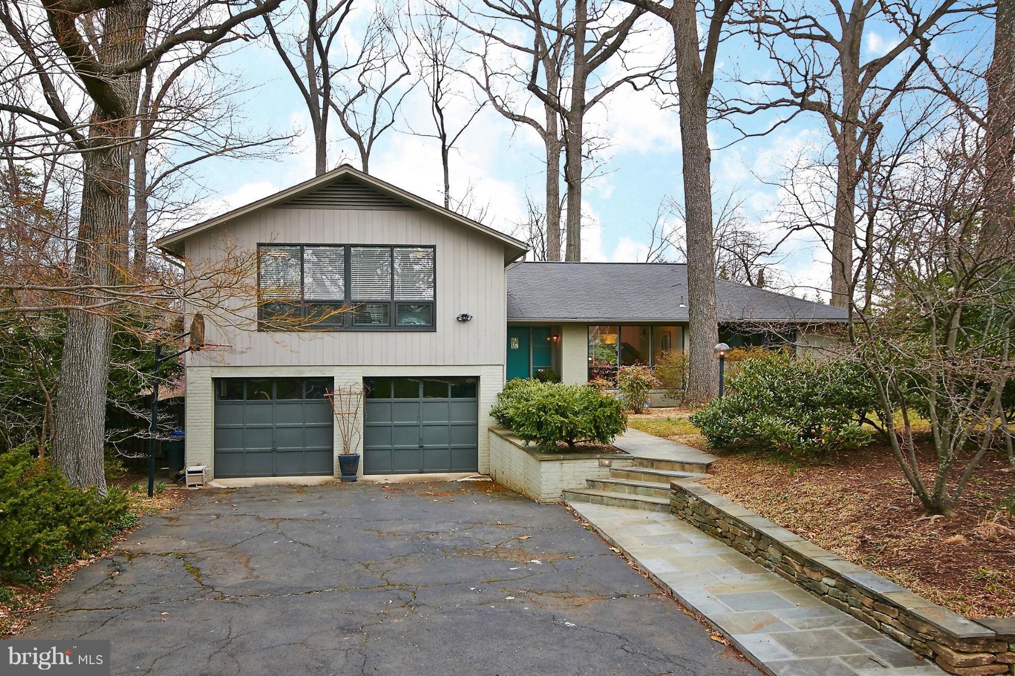 STRATFORD HILLS - Residential