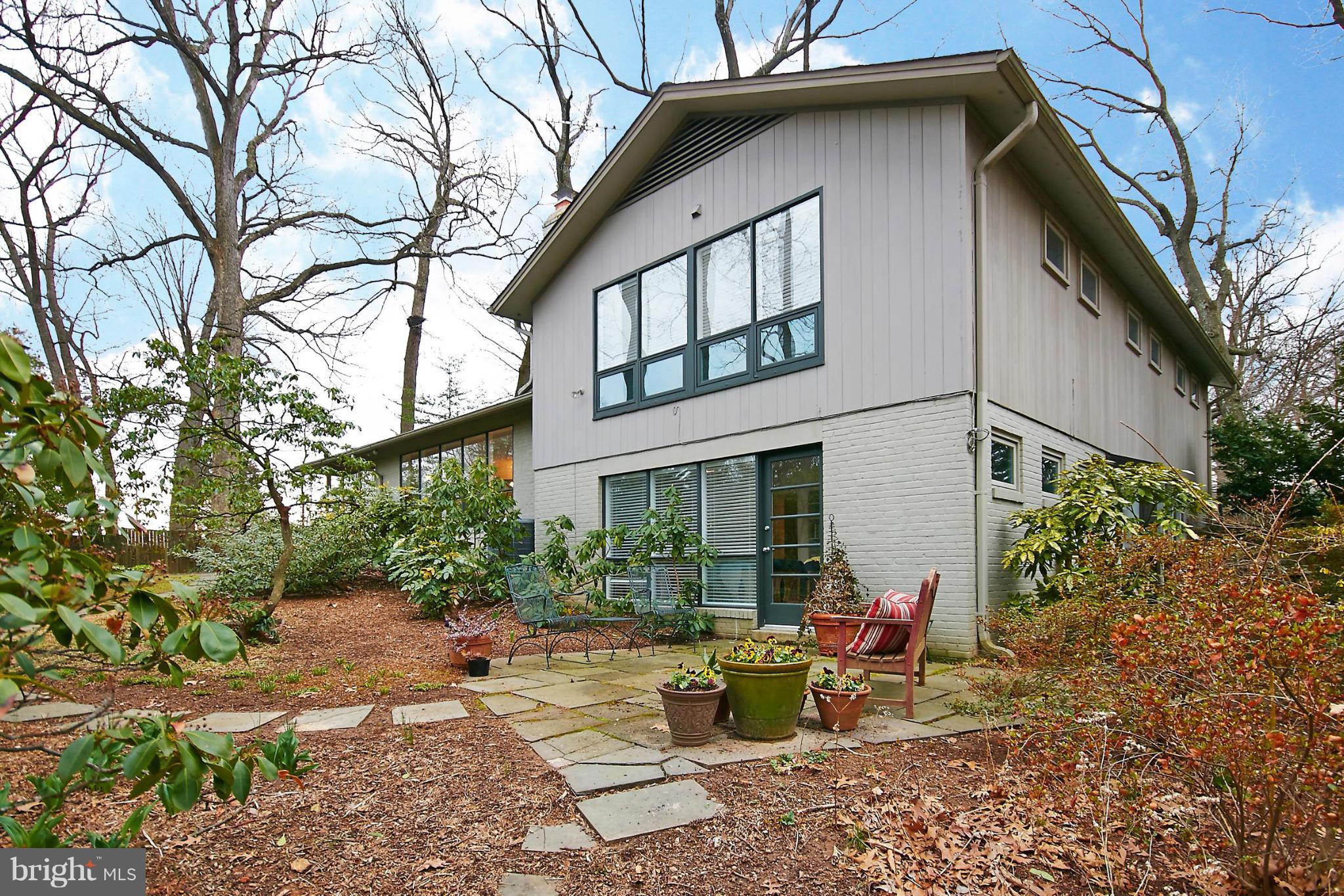 STRATFORD HILLS - Residential