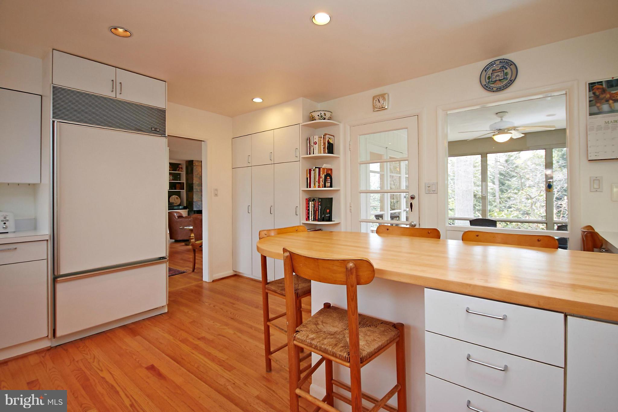STRATFORD HILLS - Residential