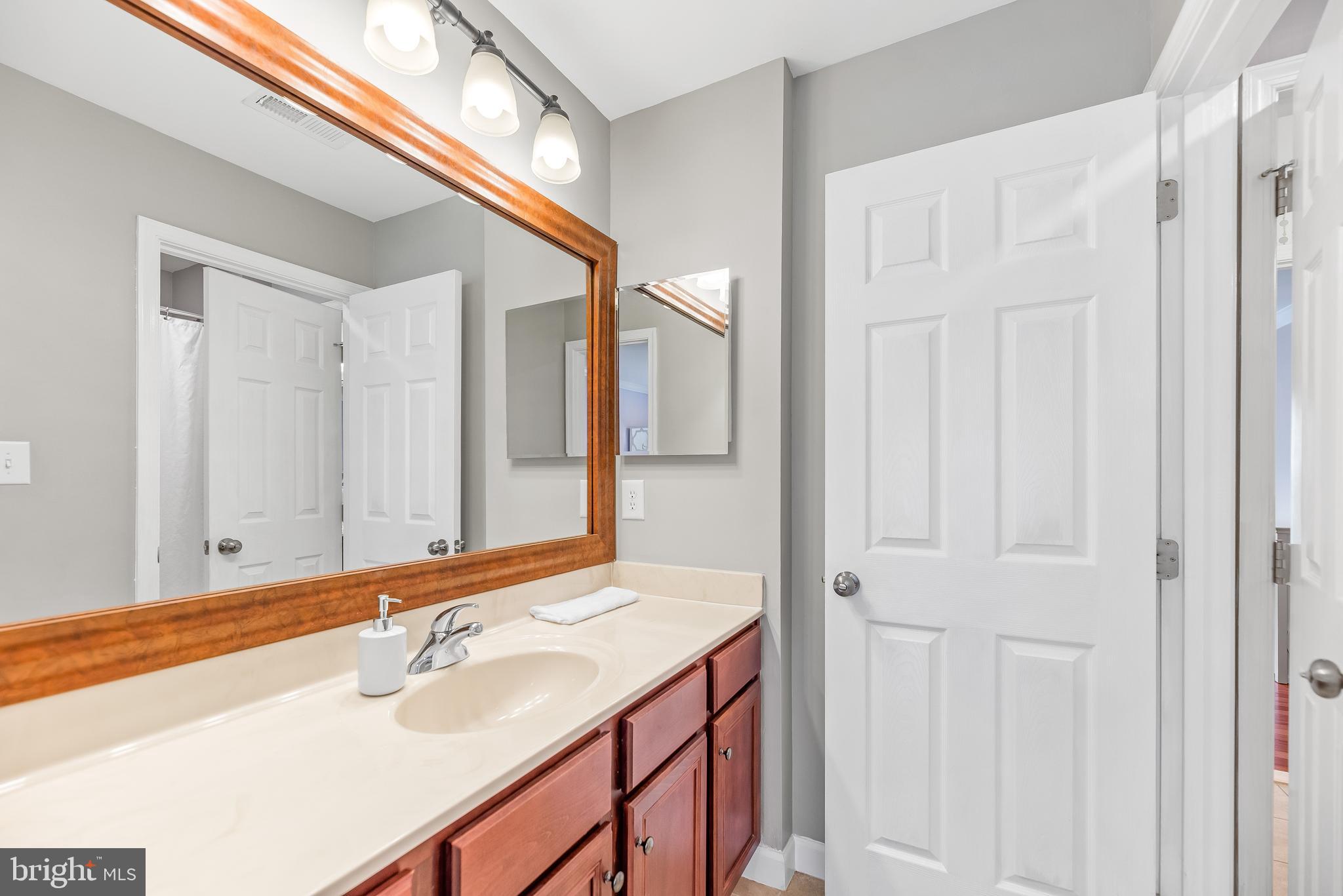 CALVERT CROSSING - Residential