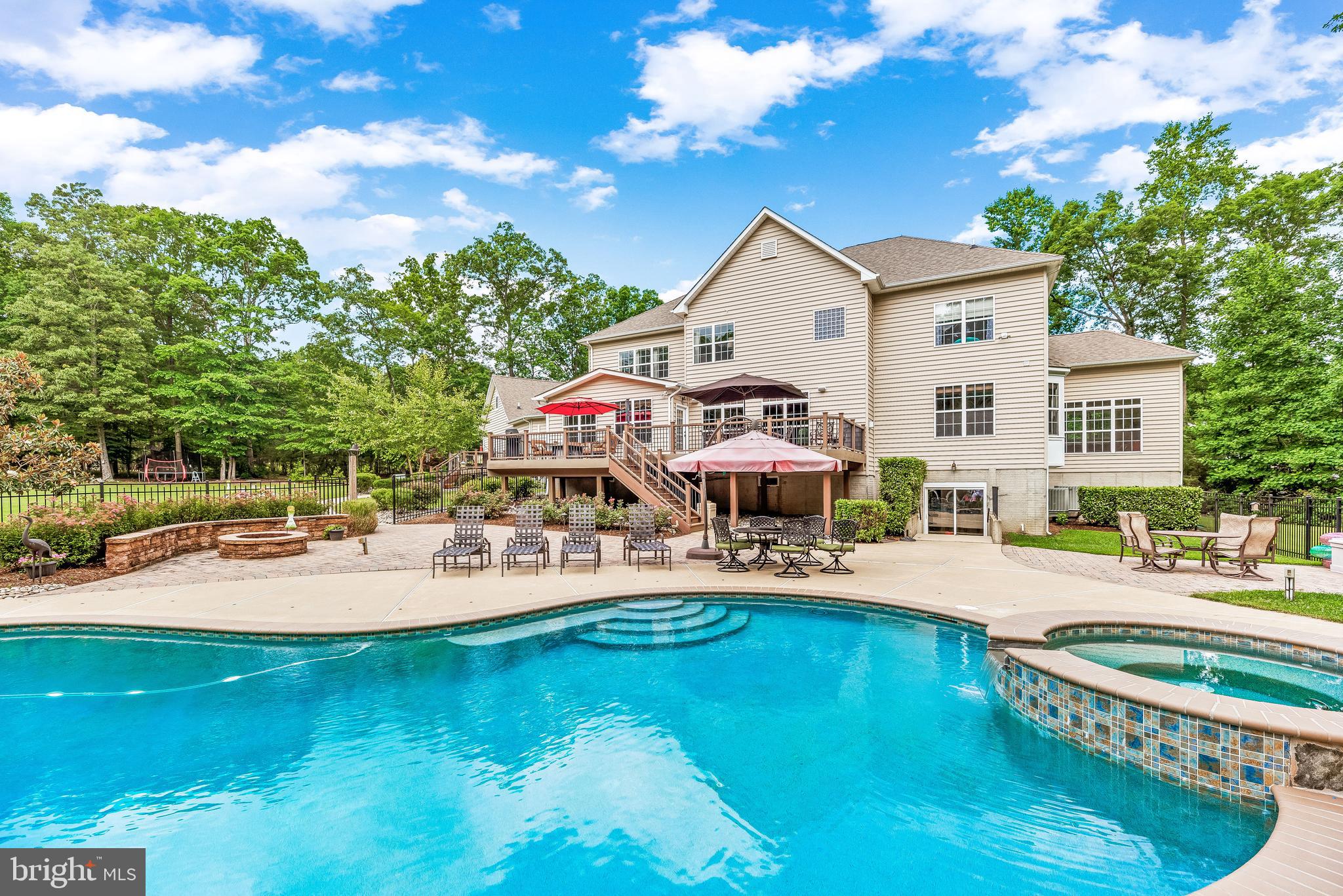 CALVERT CROSSING - Residential