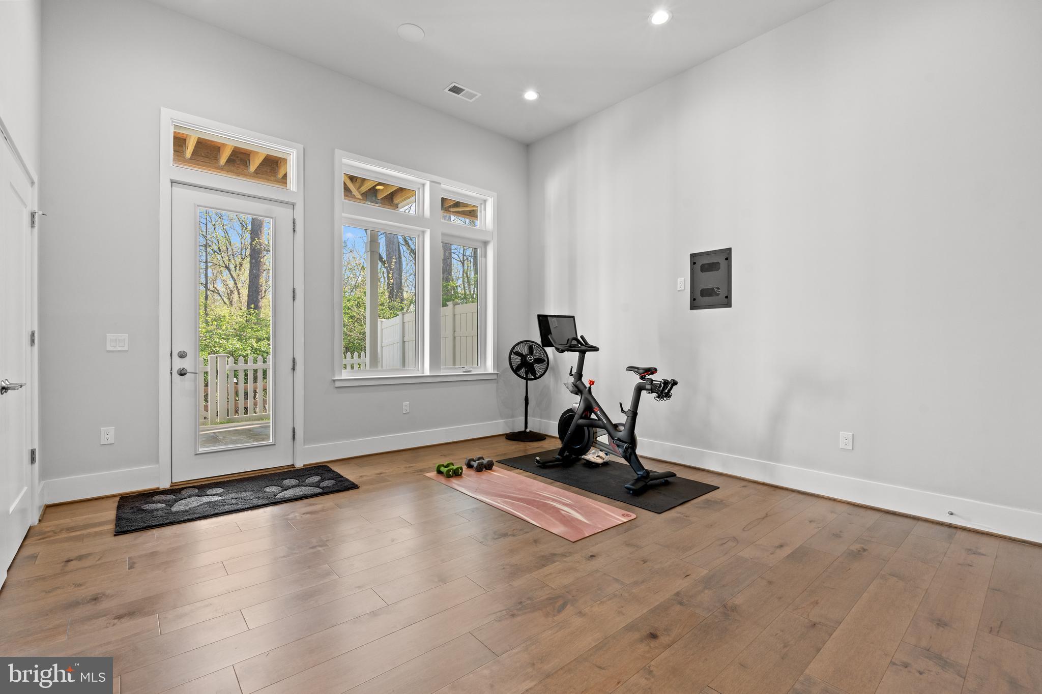 NORTH CHEVY CHASE - Residential Lease