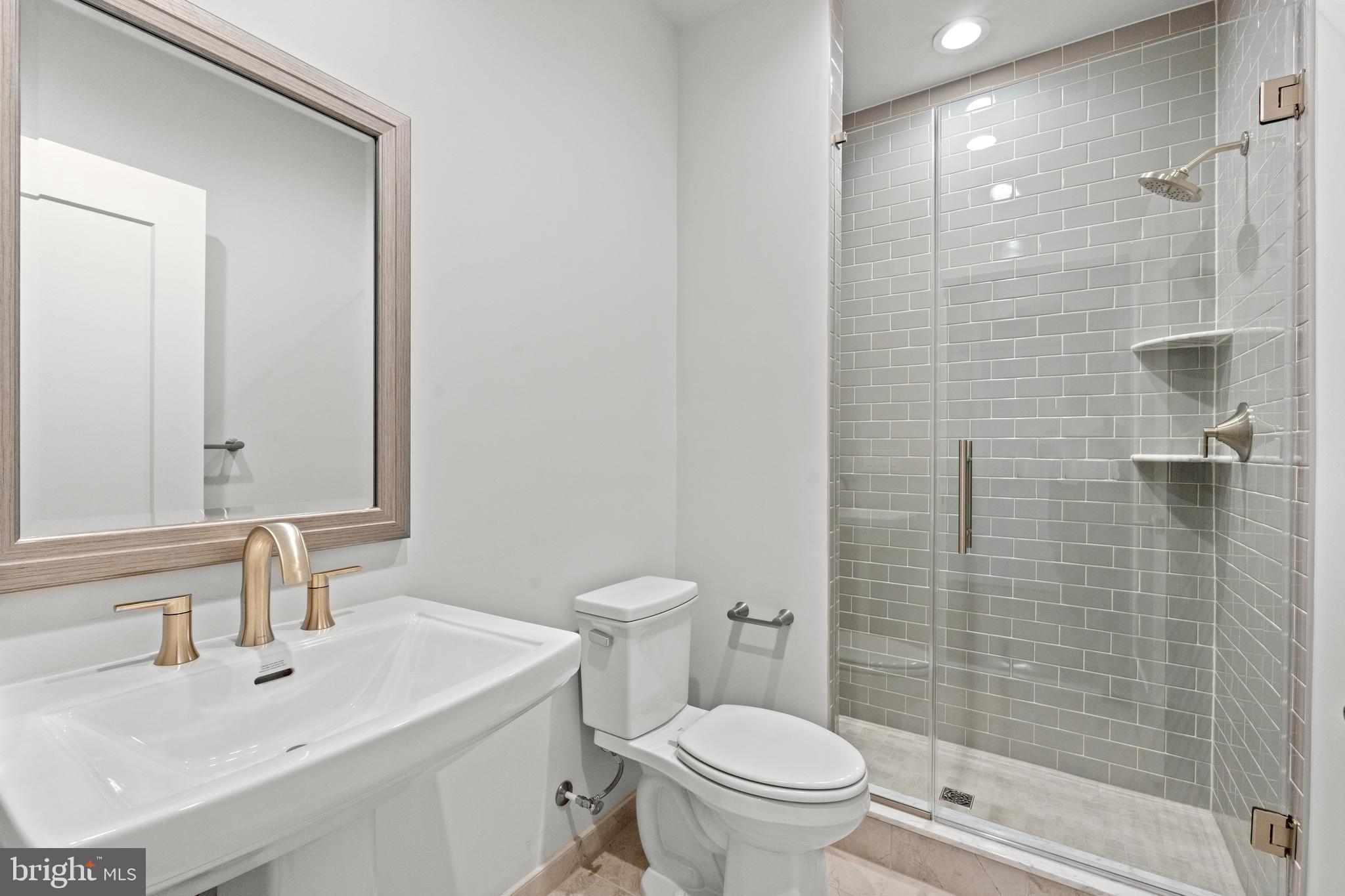 NORTH CHEVY CHASE - Residential Lease