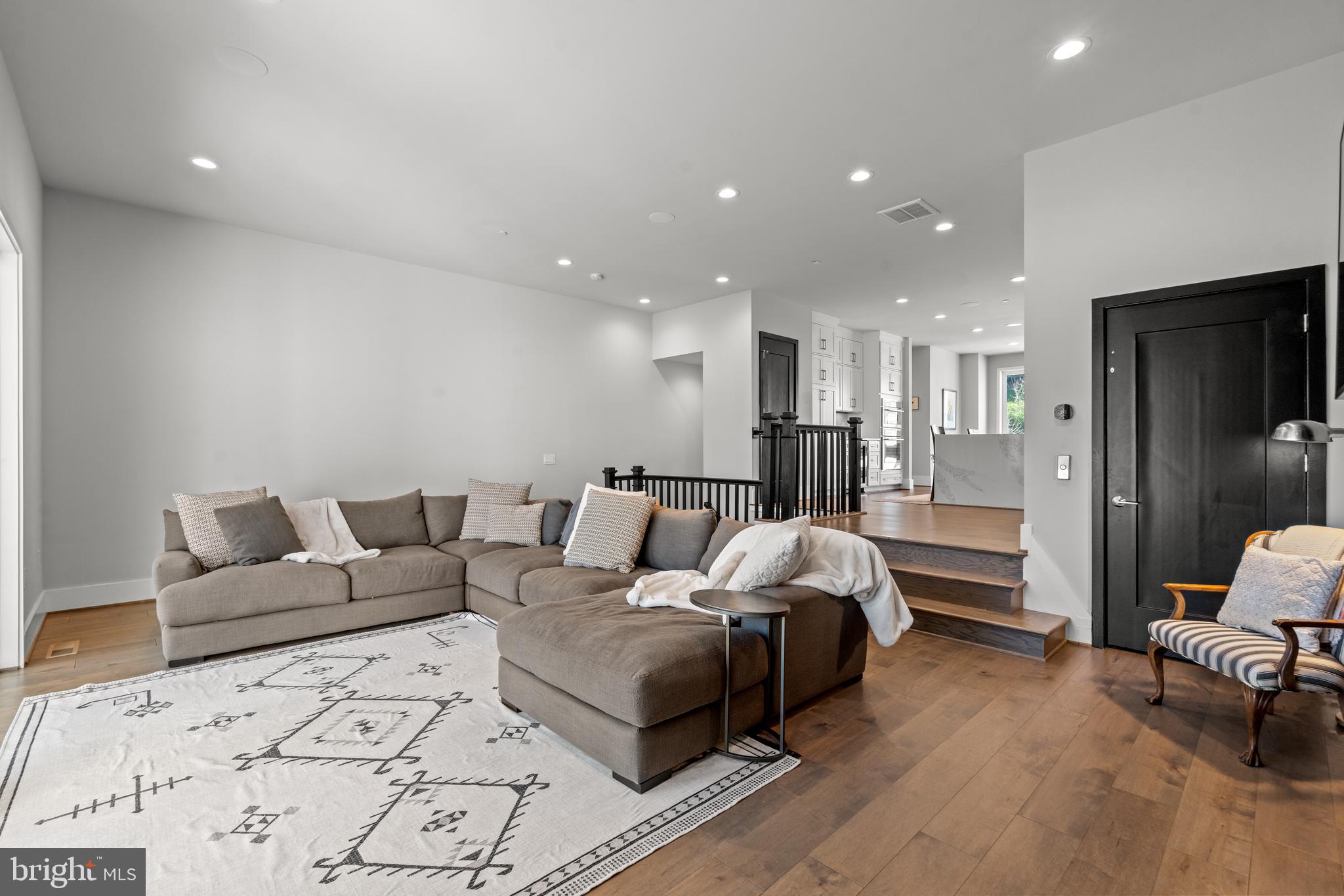 NORTH CHEVY CHASE - Residential Lease