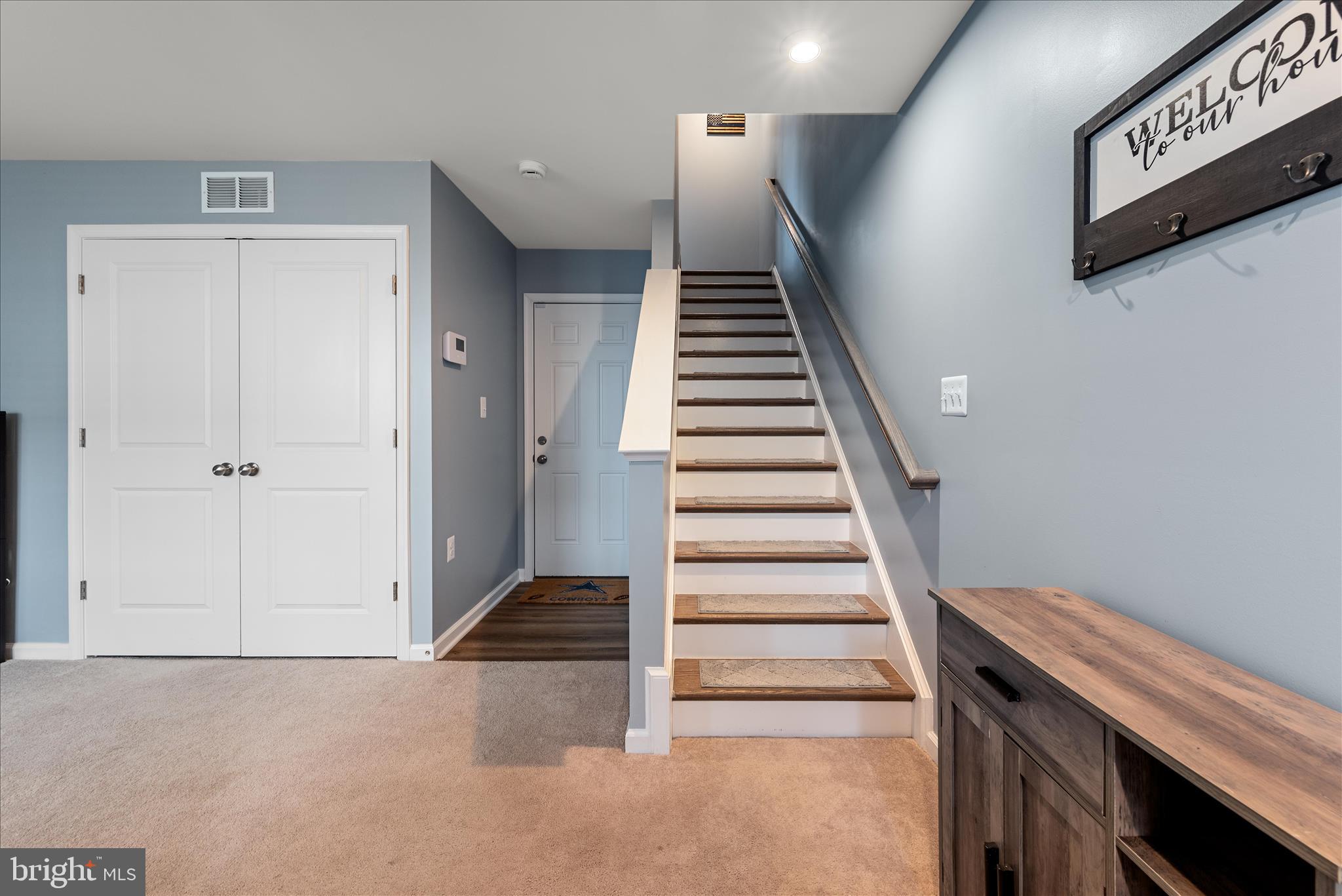 PRESIDENTS POINTE - Residential