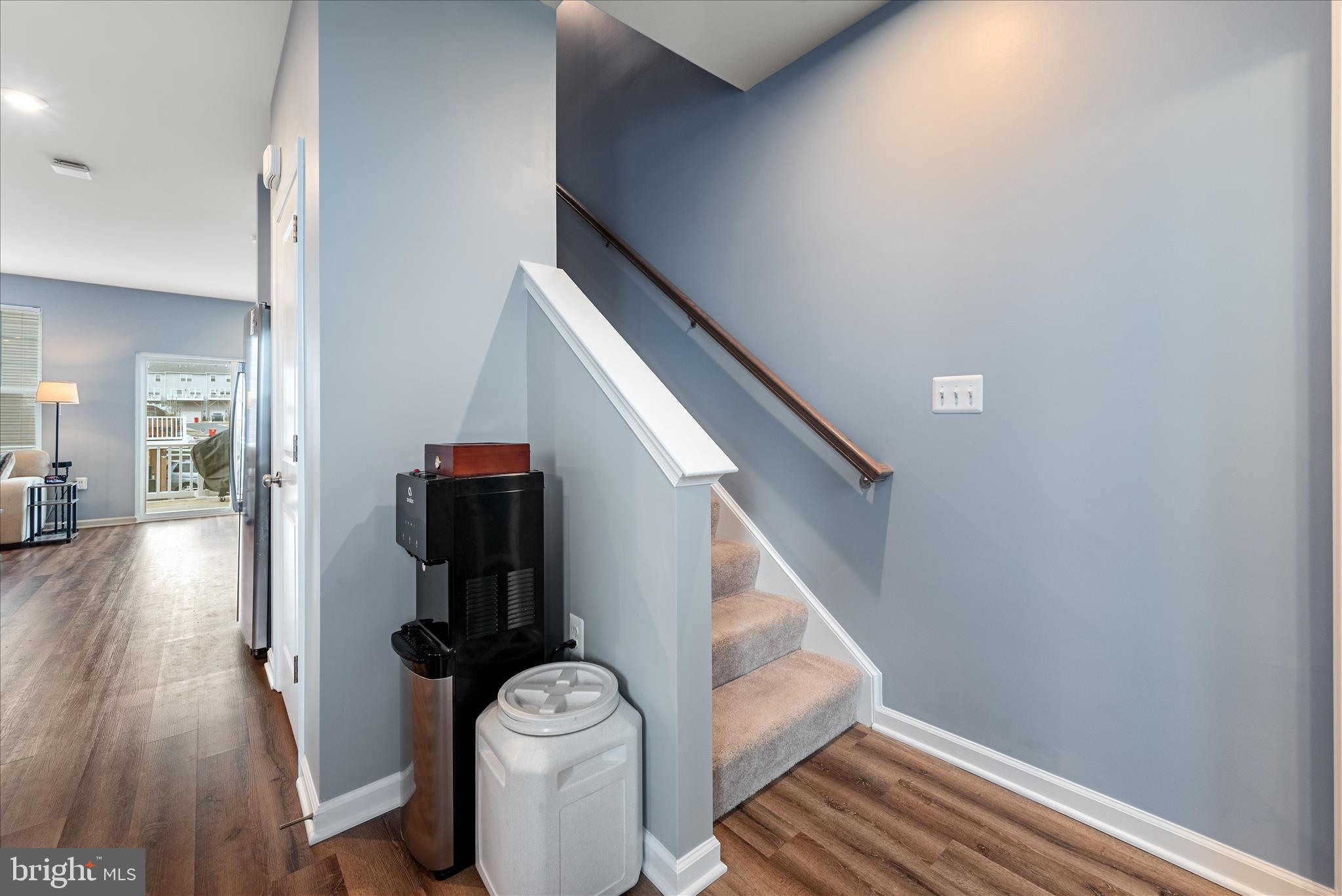 PRESIDENTS POINTE - Residential