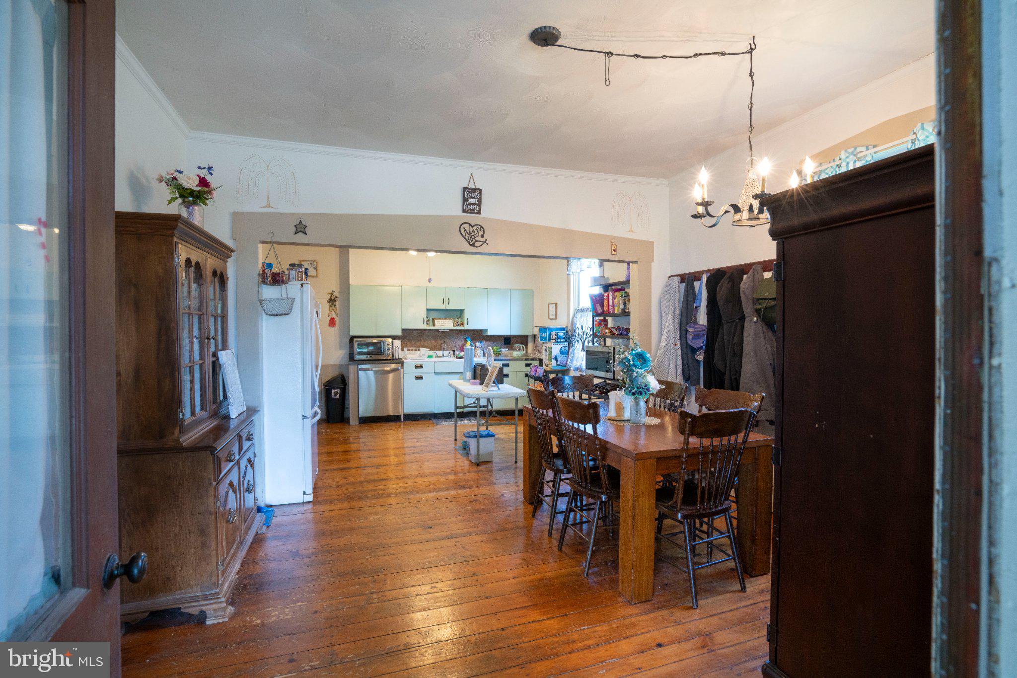 142 MADISONBURG PIKE