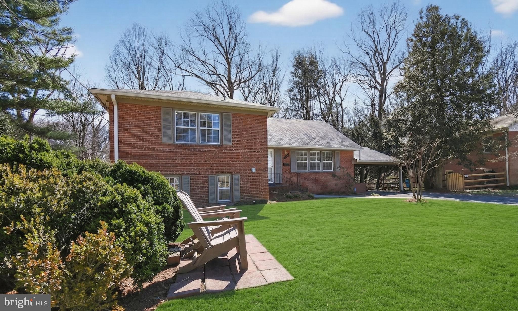 NORTHWEST BRANCH ESTATES - Residential