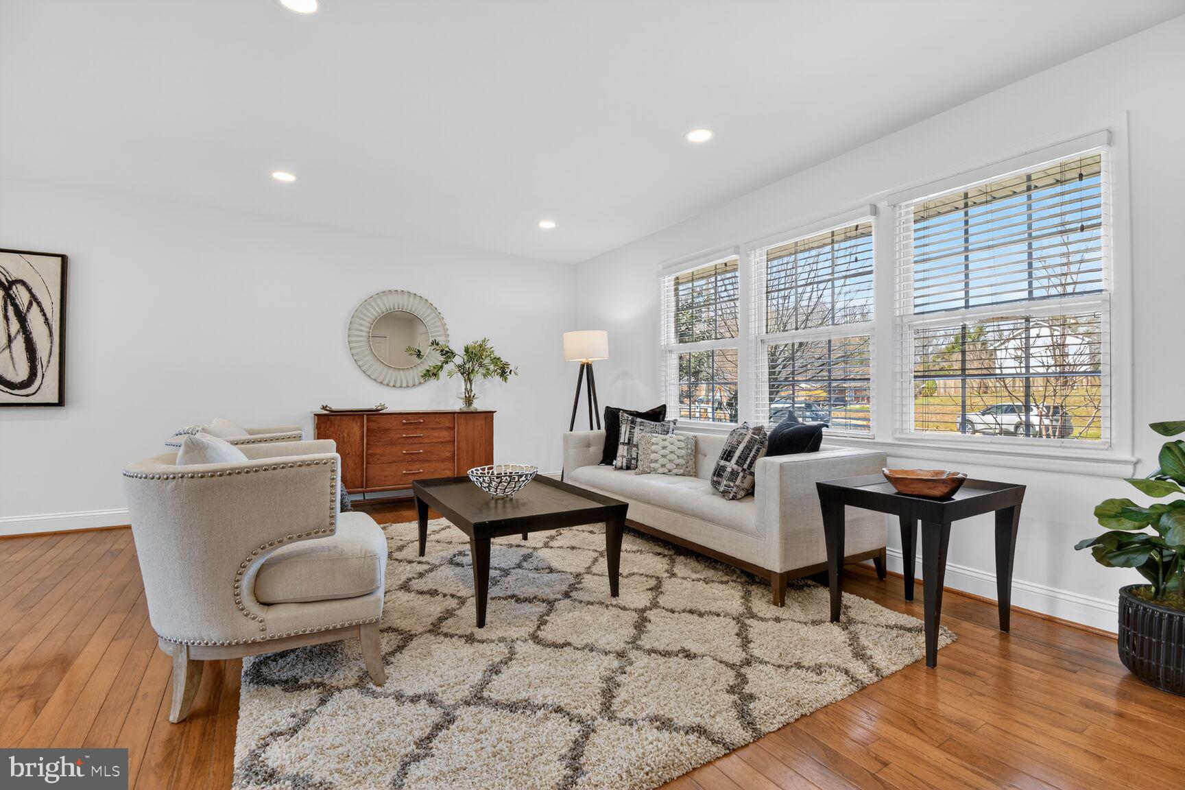 NORTHWEST BRANCH ESTATES - Residential