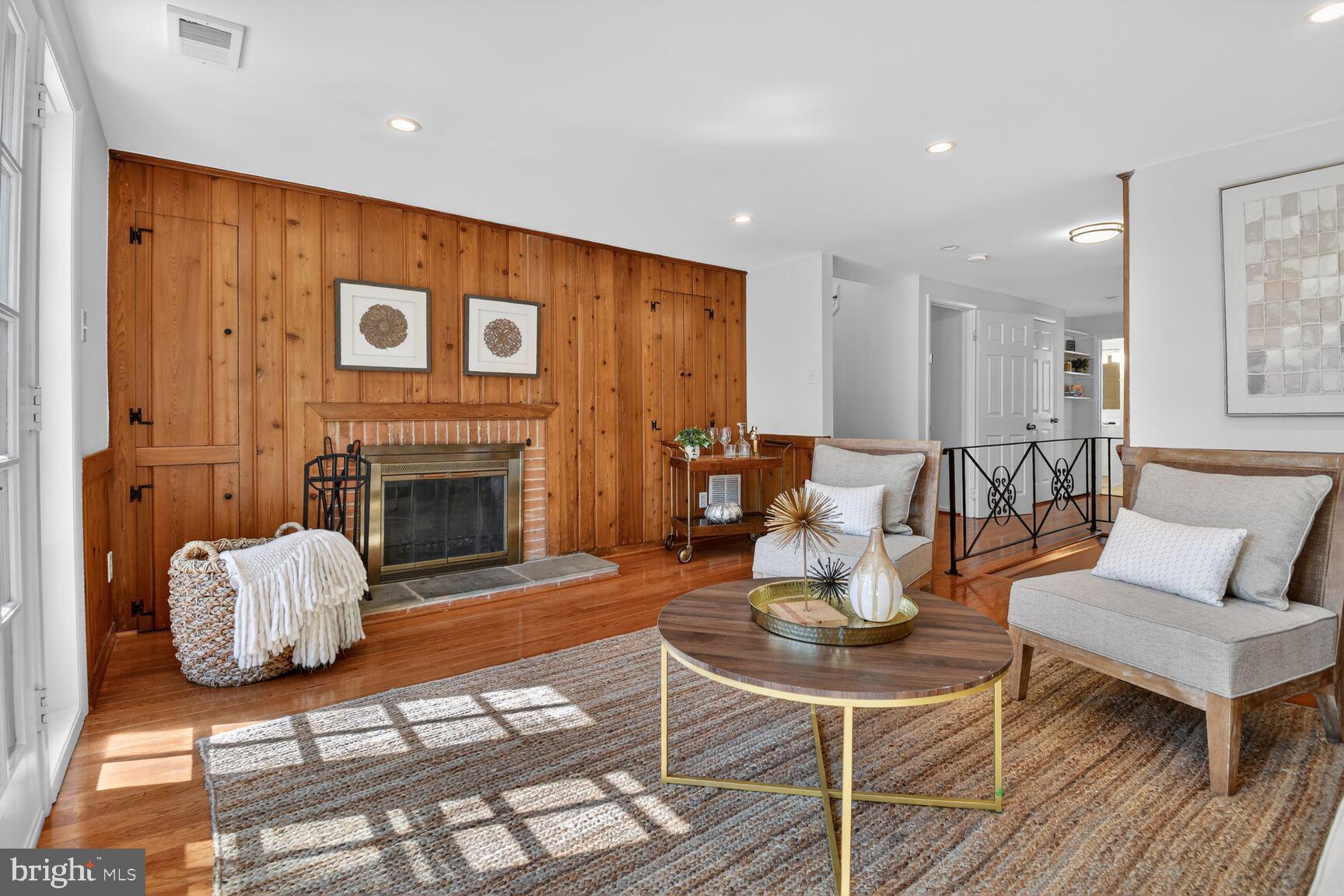 NORTHWEST BRANCH ESTATES - Residential