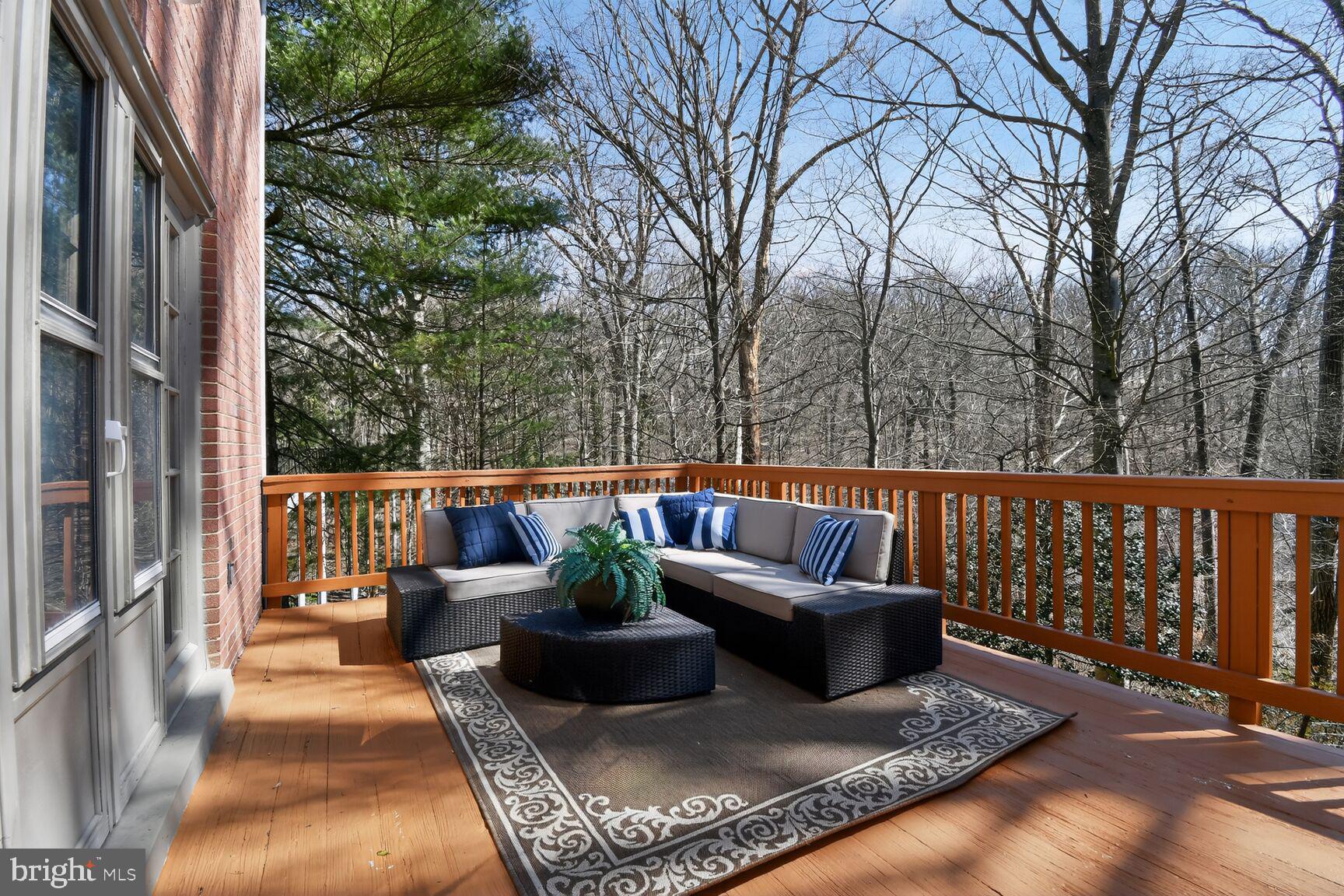 NORTHWEST BRANCH ESTATES - Residential