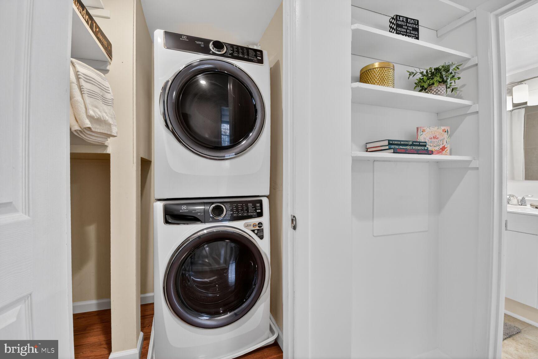 NORTHWEST BRANCH ESTATES - Residential