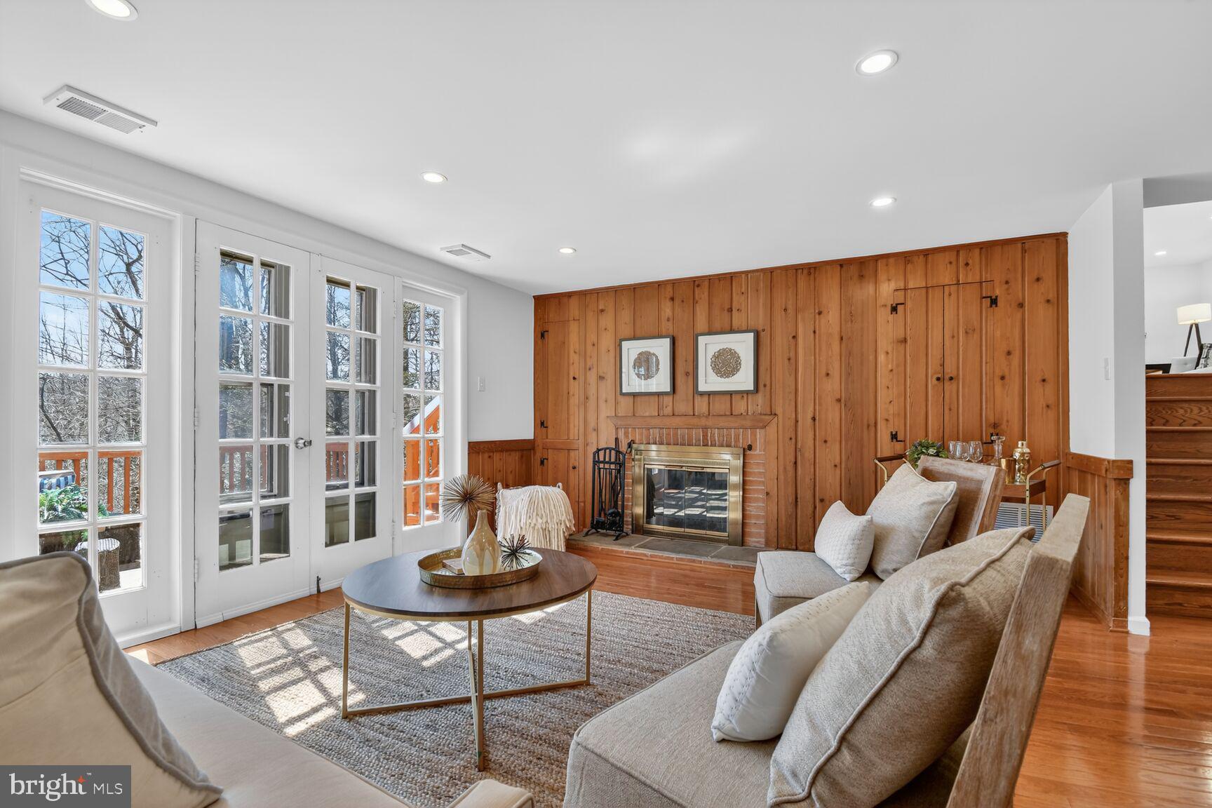 NORTHWEST BRANCH ESTATES - Residential