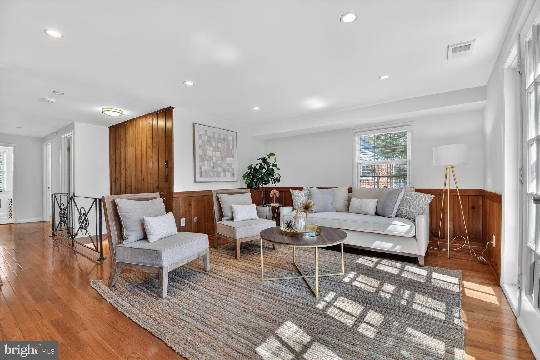 NORTHWEST BRANCH ESTATES - Residential