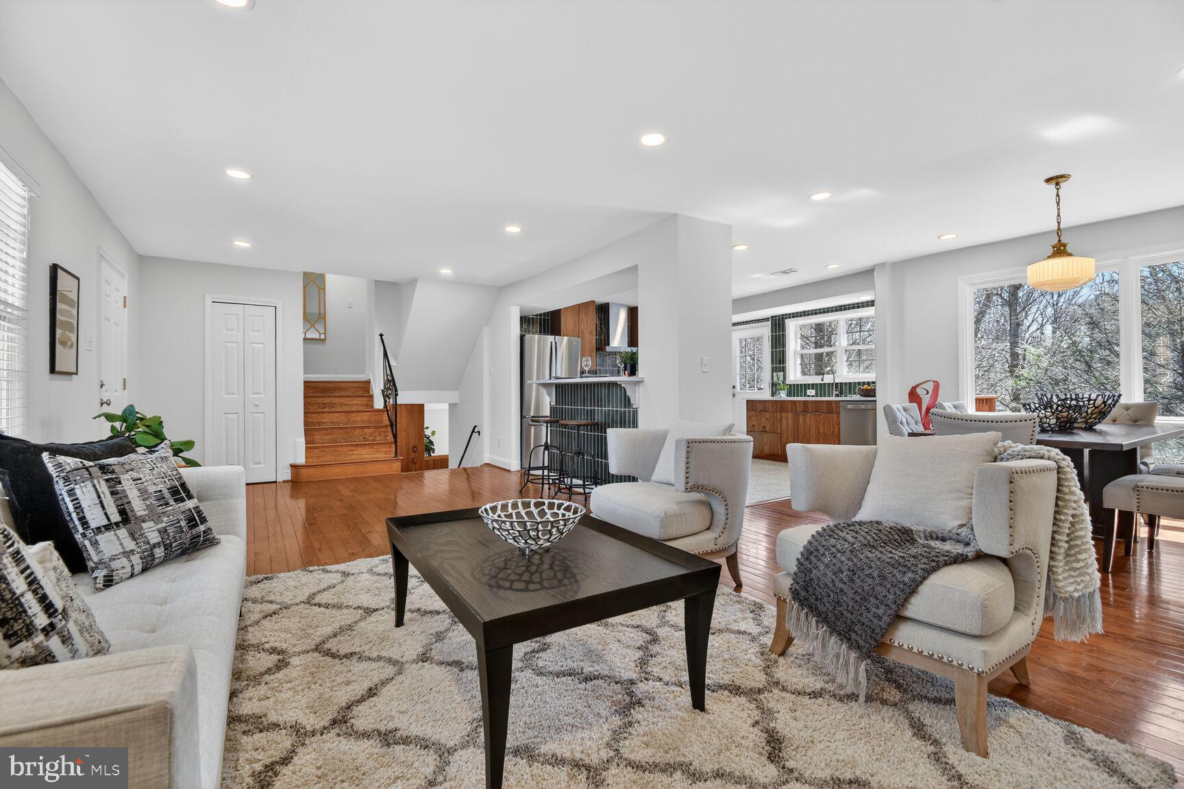 NORTHWEST BRANCH ESTATES - Residential