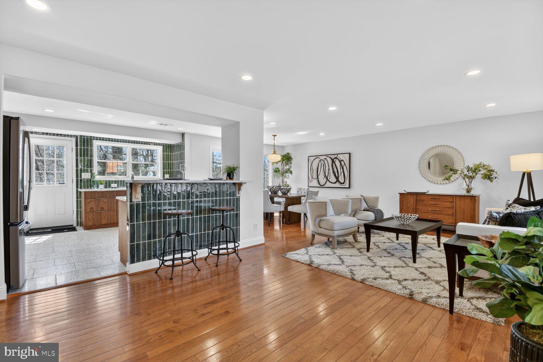 NORTHWEST BRANCH ESTATES - Residential