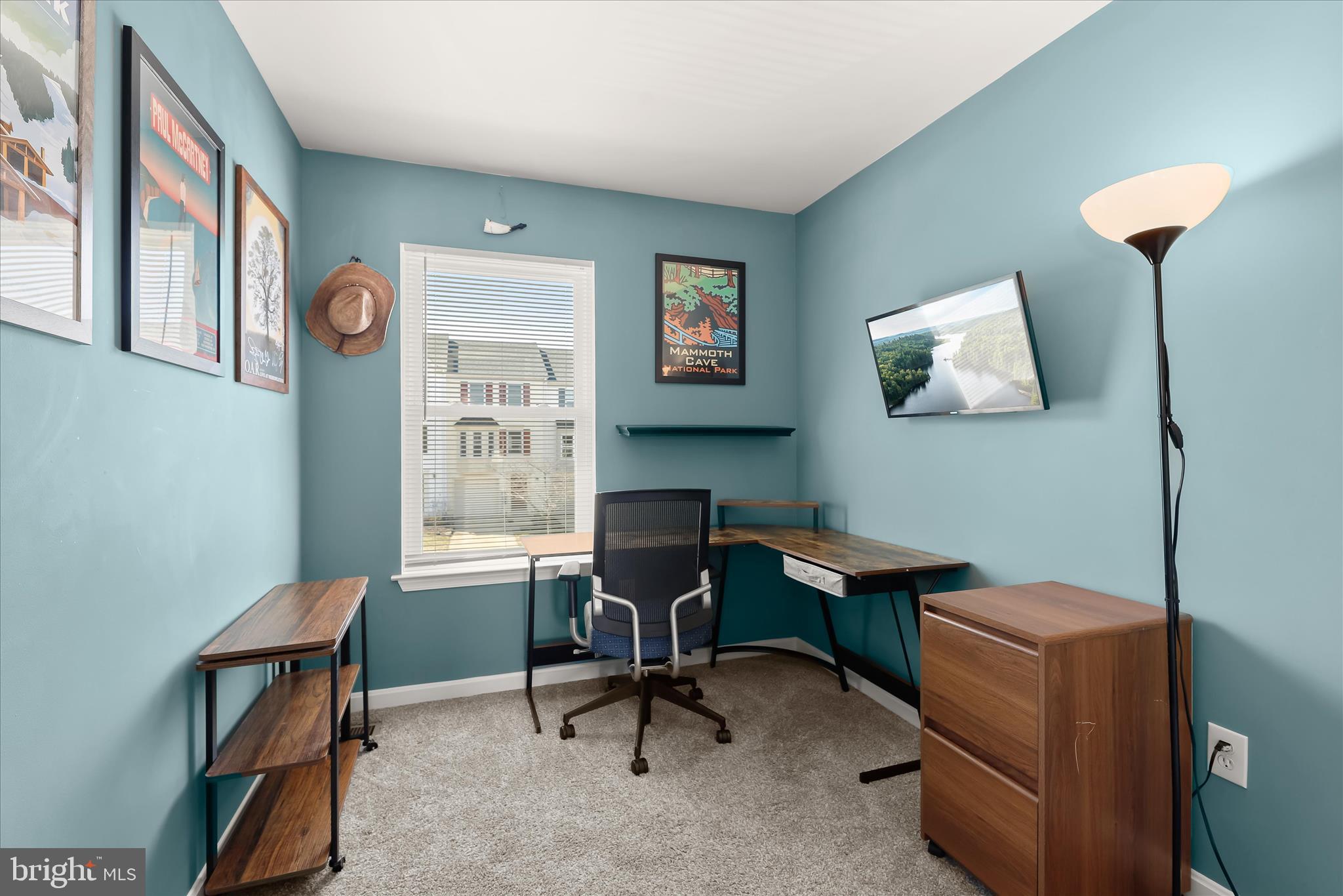 RIVERCHASE - Residential