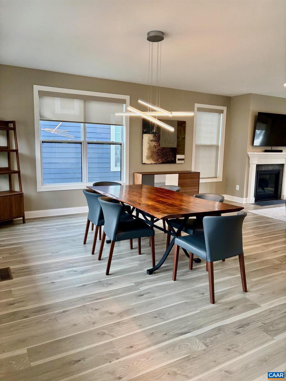 OLD TRAIL - Residential Lease