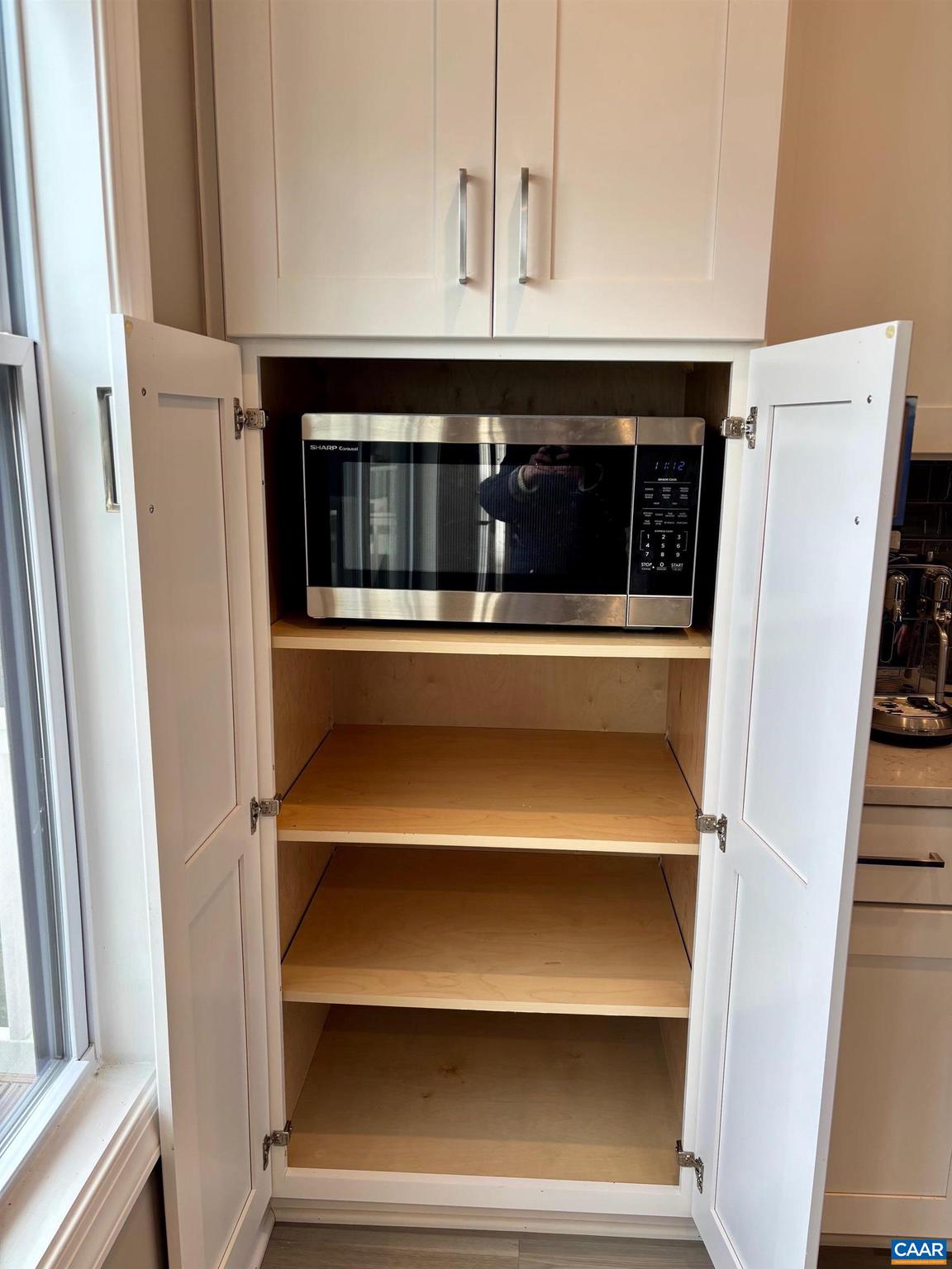 OLD TRAIL - Residential Lease