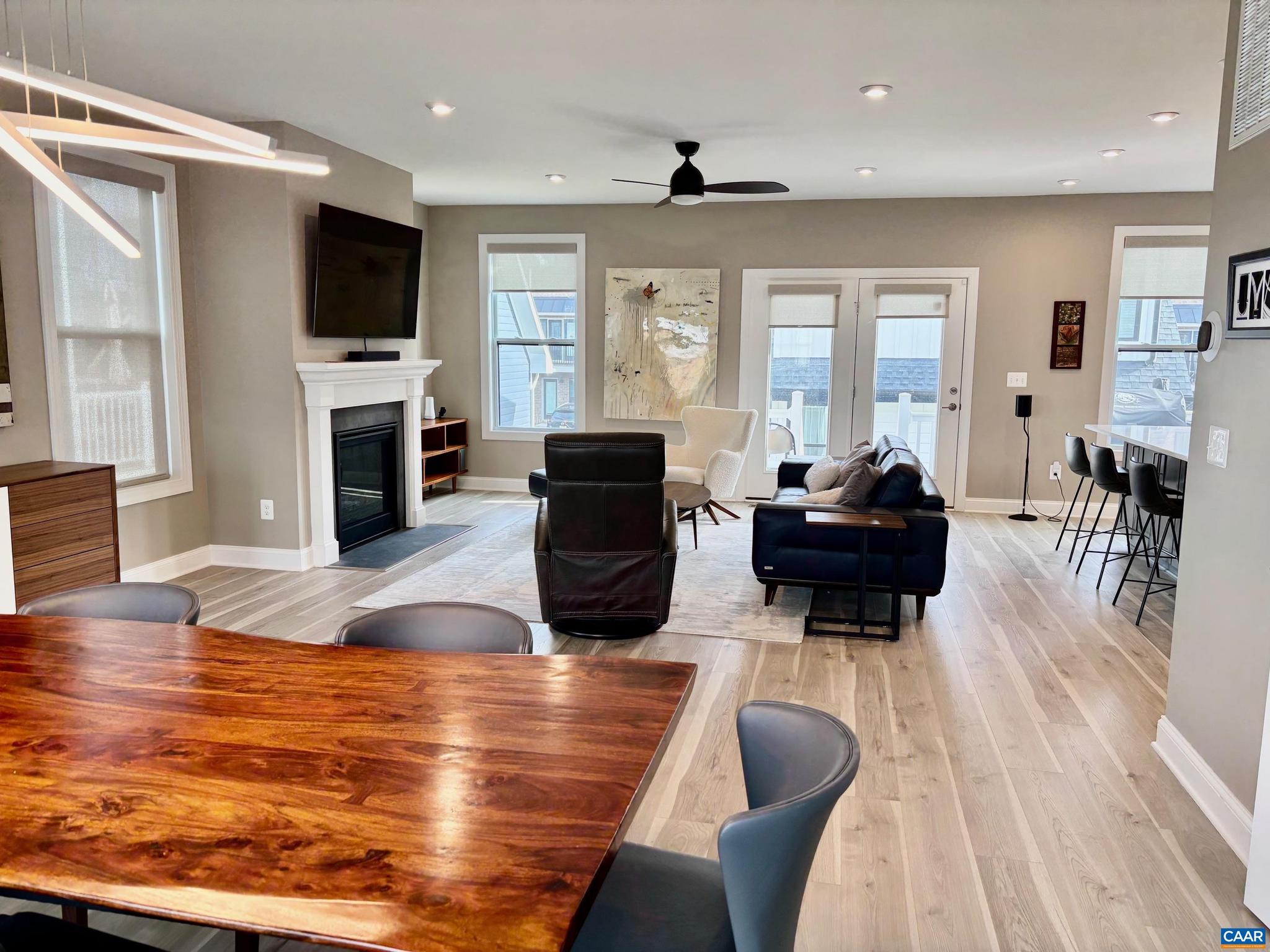 OLD TRAIL - Residential Lease