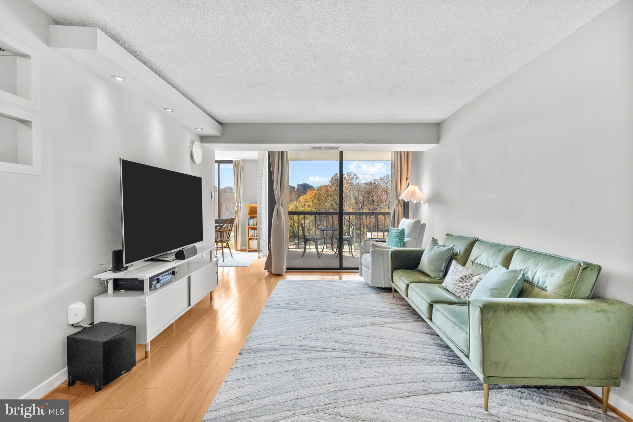 THE BRITTANY - Residential