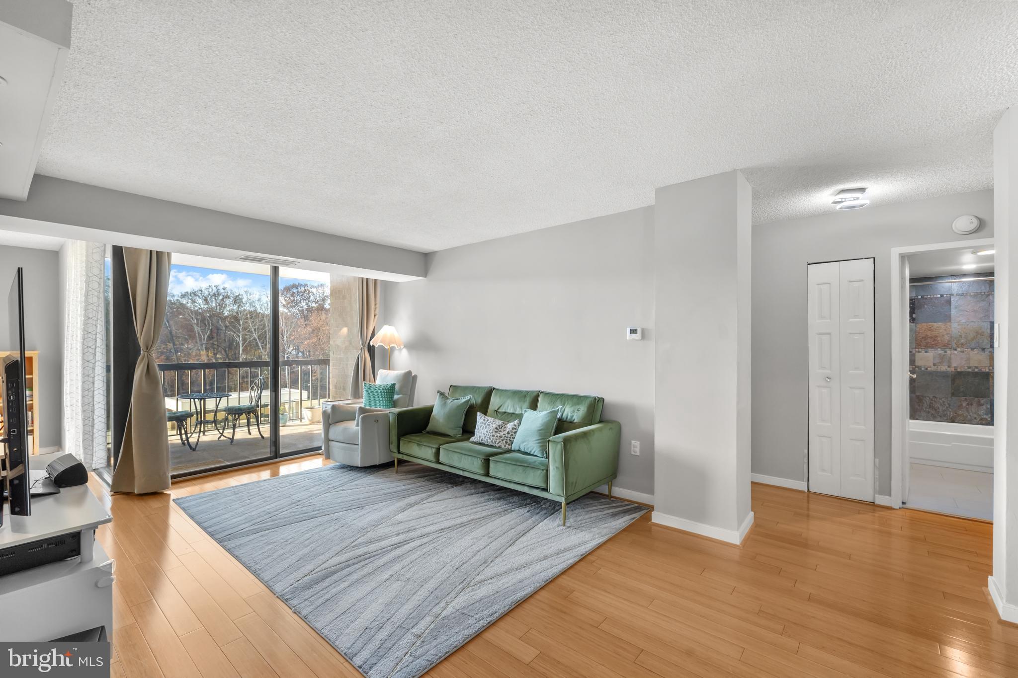 THE BRITTANY - Residential