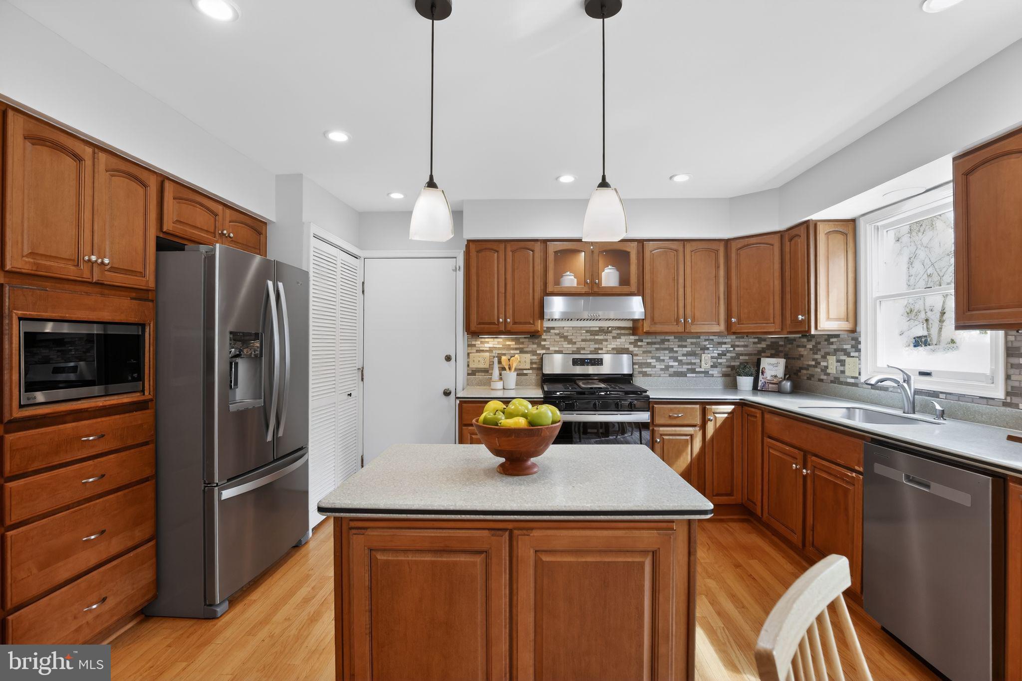 ROLLING ACRES - Residential