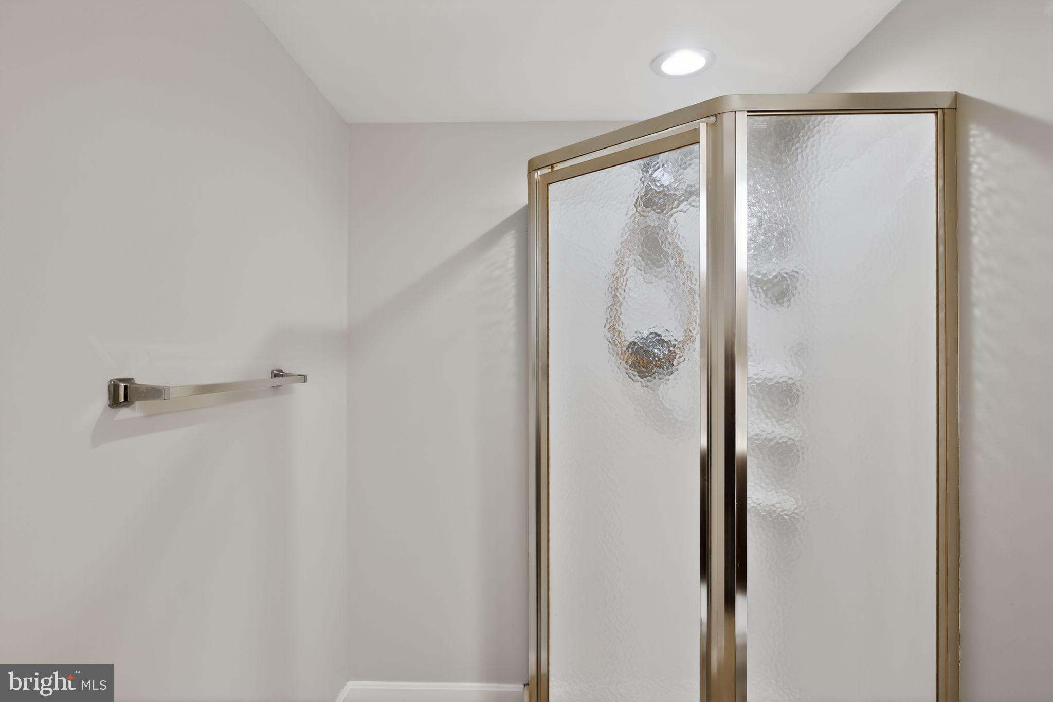 ROLLING ACRES - Residential