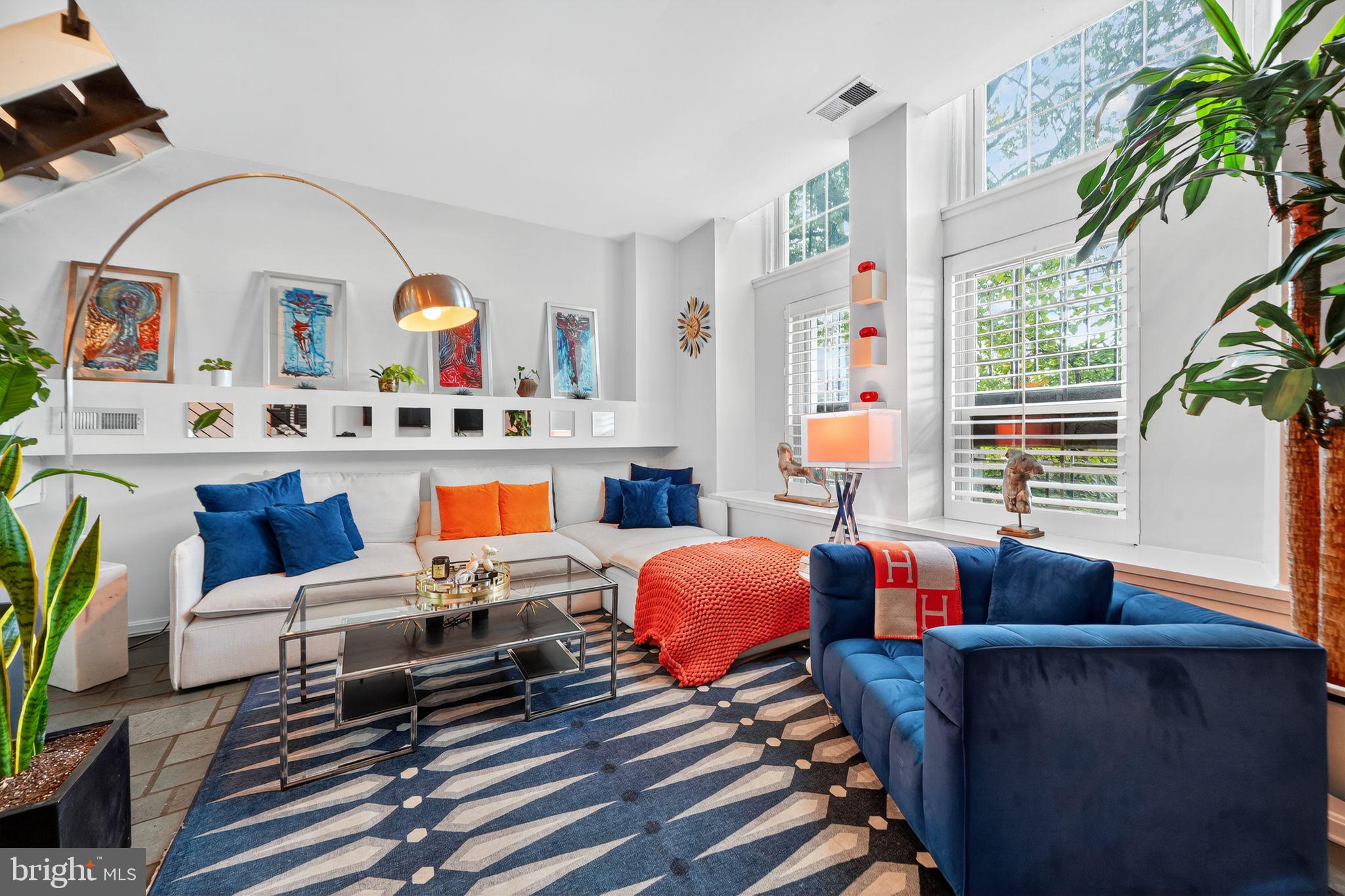 BELLA VISTA - Residential