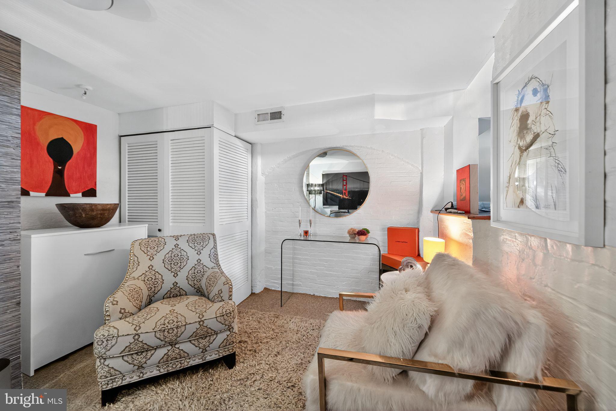 BELLA VISTA - Residential