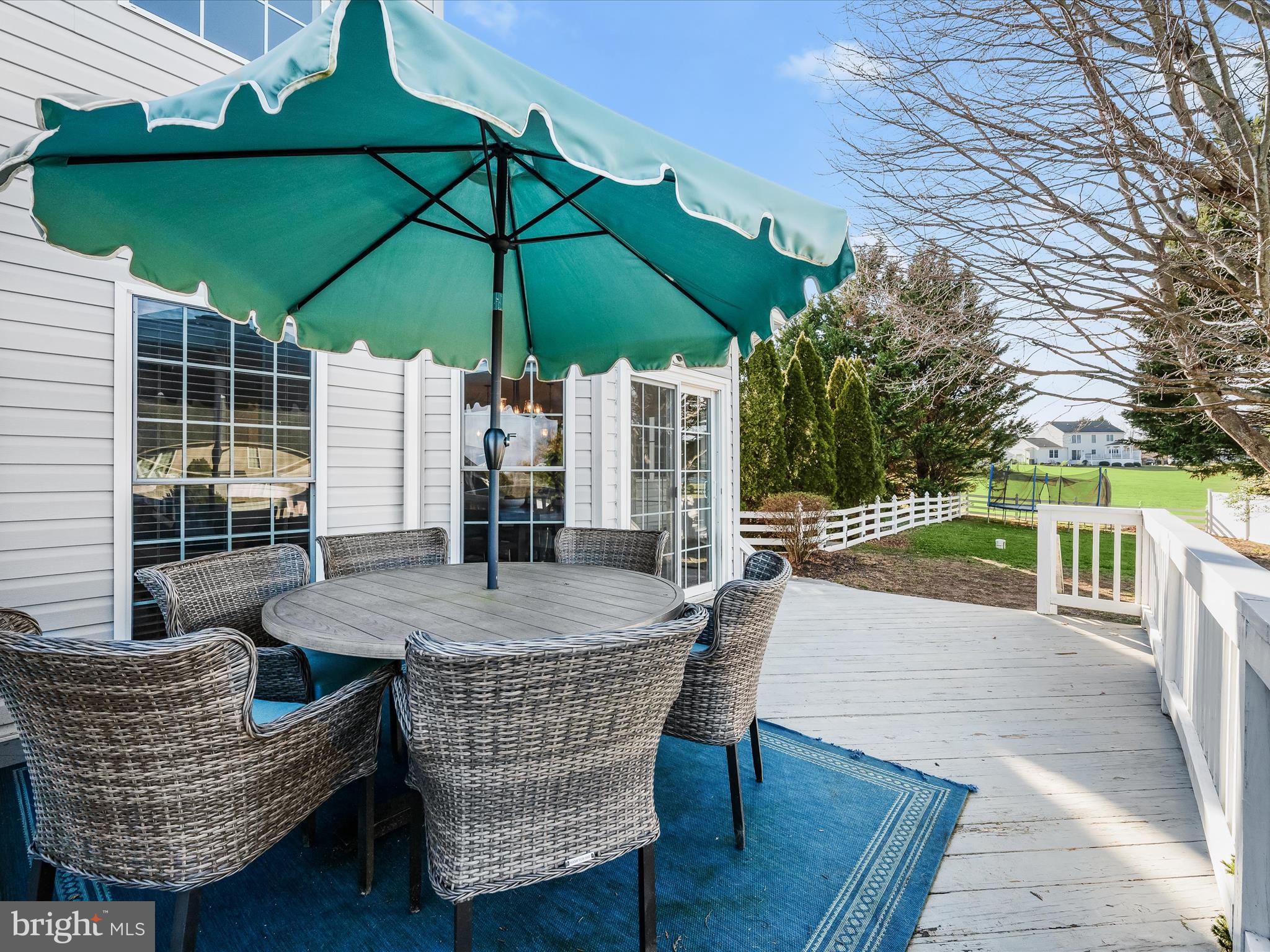 MAXA MEADOWS - Residential