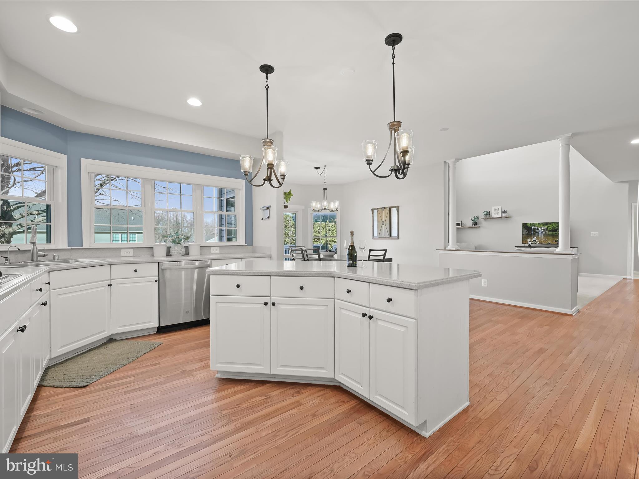 MAXA MEADOWS - Residential