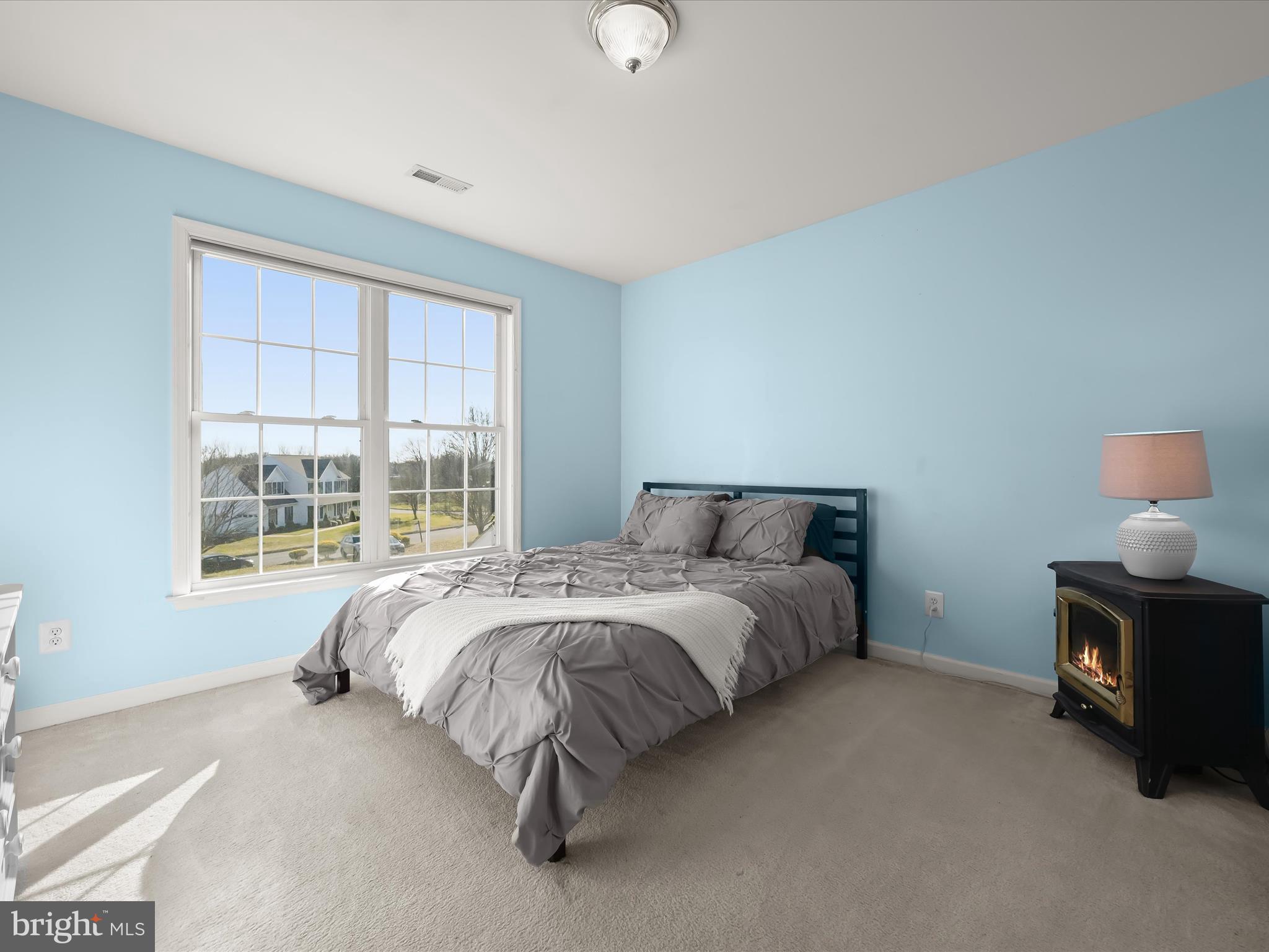 MAXA MEADOWS - Residential