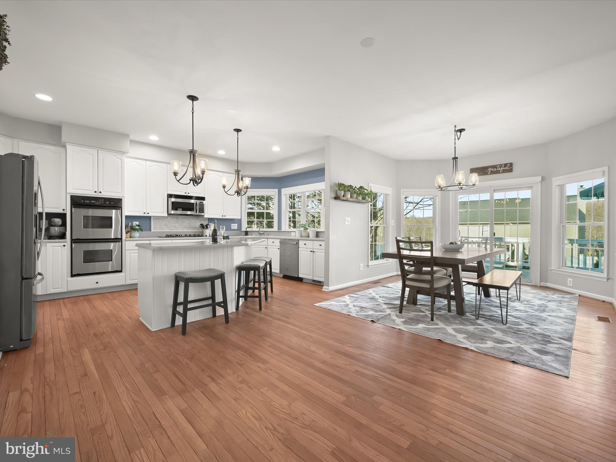 MAXA MEADOWS - Residential