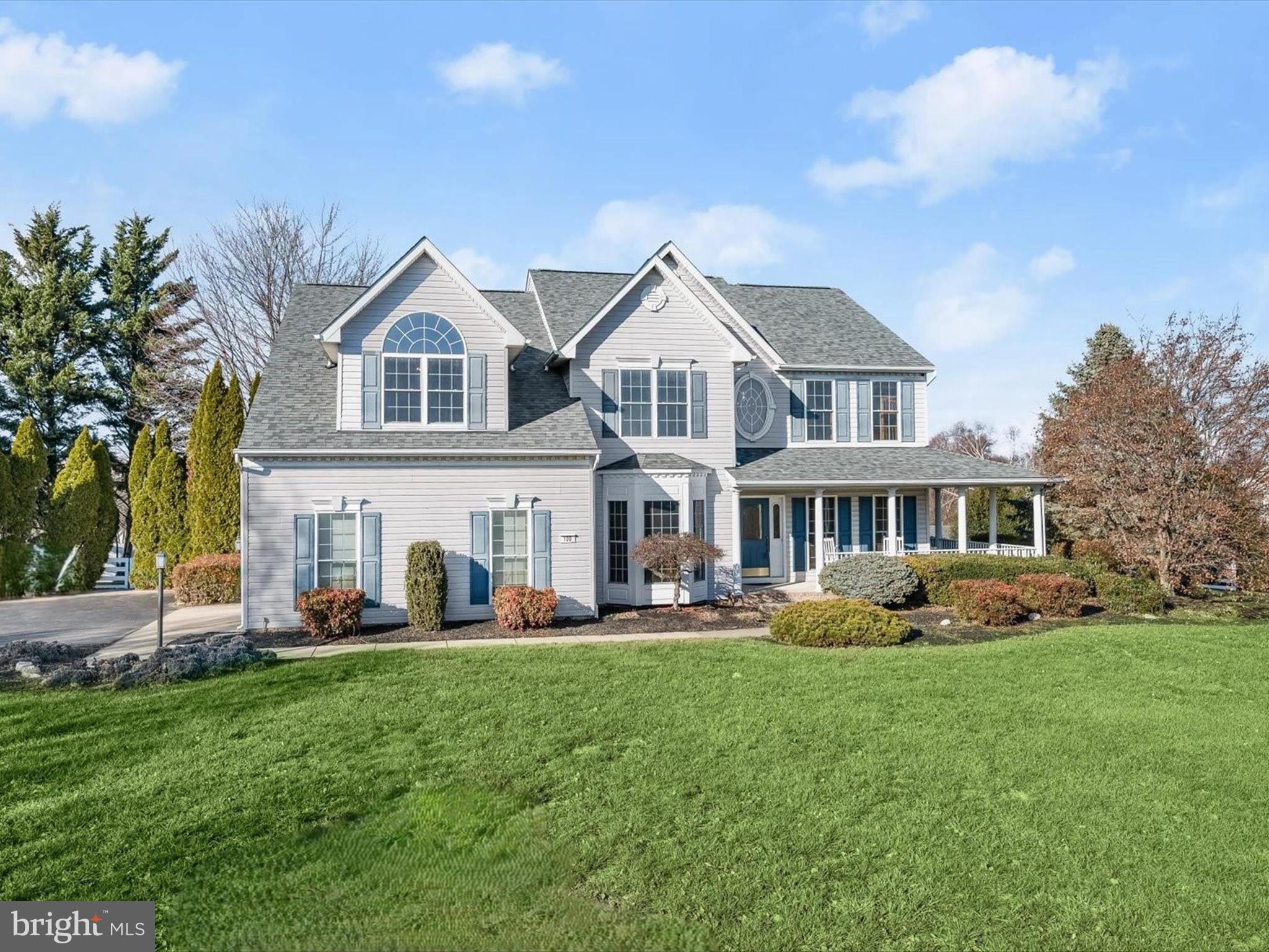 MAXA MEADOWS - Residential